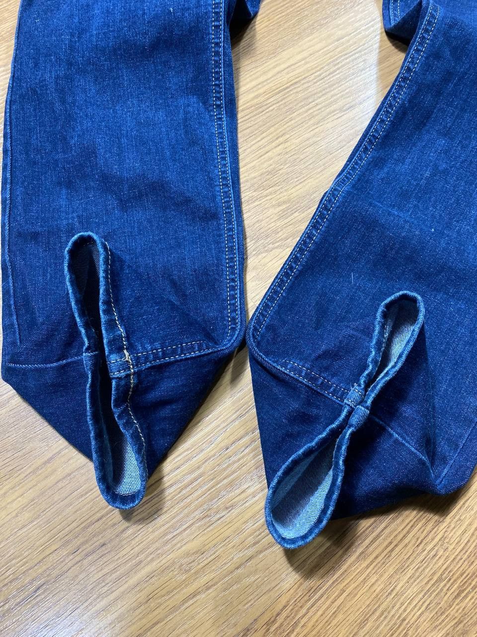 Diesel × Japanese Brand Crazy Crash Dirty Baggy Faded Jean Japan Avant Garde Style Size US 34 / EU 50 - 12 Thumbnail