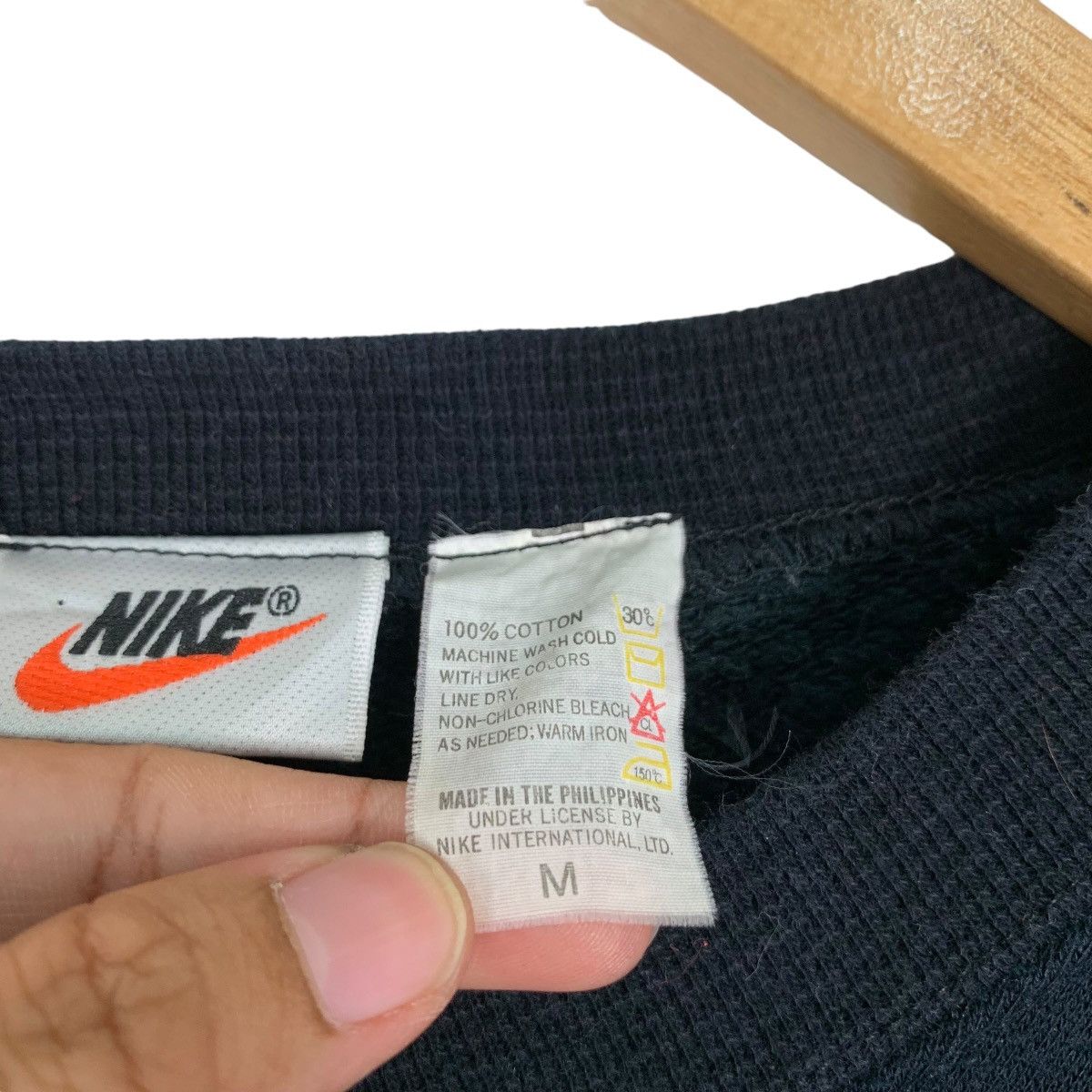 Nike NIKE Silver Tag Fan Big Logo Crewneck Sweatshirt #1175-C54 Size US M / EU 48-50 / 2 - 12 Thumbnail