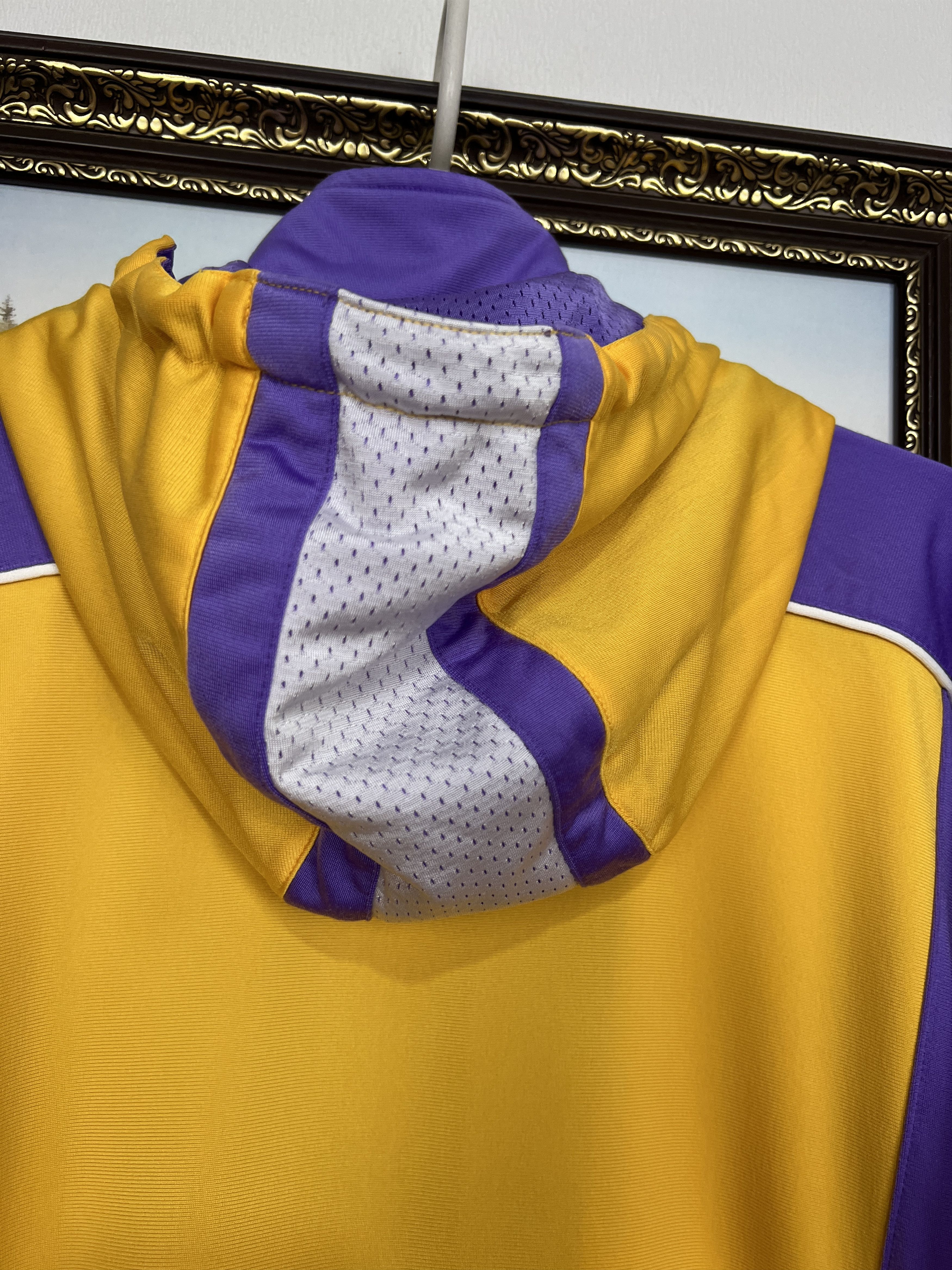 Starter Los Angeles Lakers Warm Up Shooting Jersey Hooded NBA Size US M / EU 48-50 / 2 - 10 Thumbnail