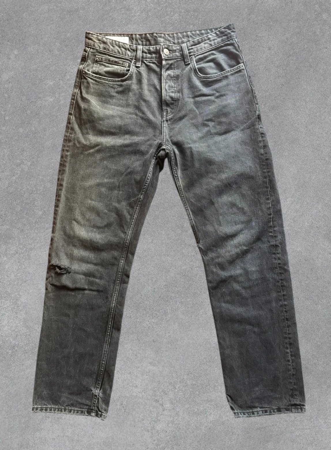 Zara Zara Black Ripped Baggy Jeans Size US 40 / EU 56 - 1 Thumbnail
