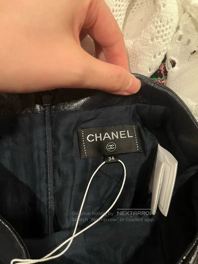 Chanel Chanel Leather skirt Size 42" / US 20 - 4 Thumbnail