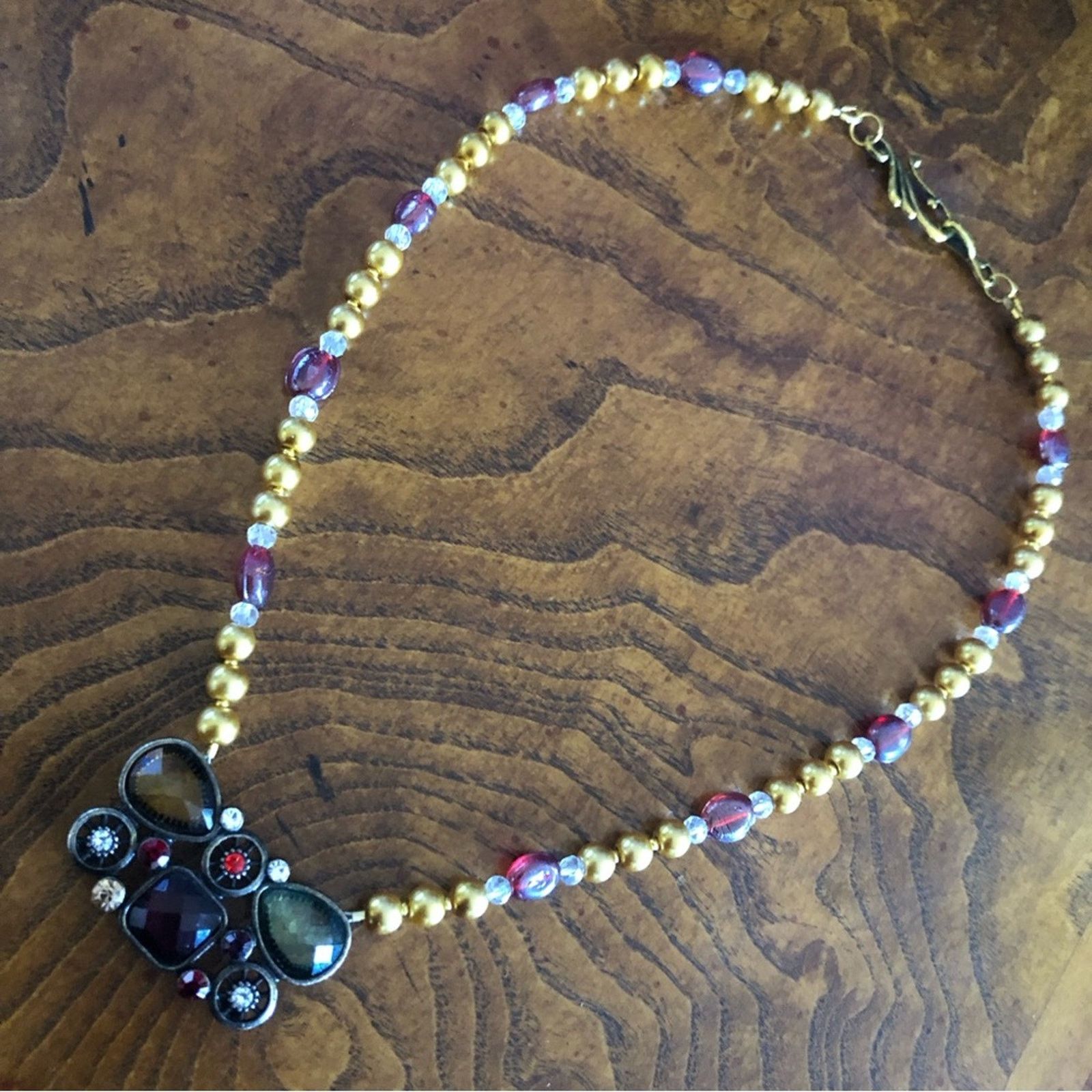 Handmade Handcrafted repurpose regal look pendant Pearl necklace Size ONE SIZE - 8 Thumbnail