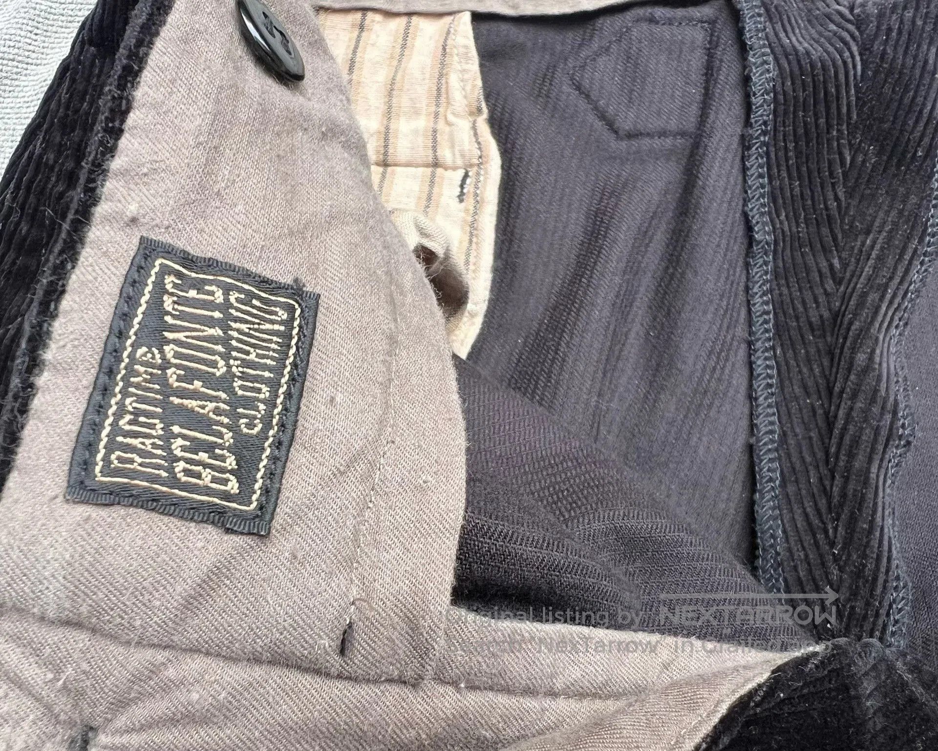 Vintage Black Wide-Leg Corduroy Trousers. Size 30" / US 8 / IT 44 - 4 Thumbnail