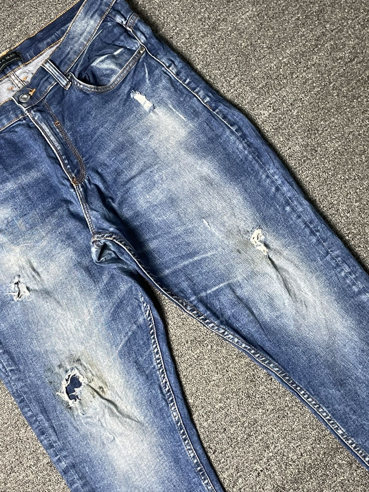 Designer × Vintage × Zara Vintage ZARA Men’s Ripped Jeans (91) Size US 33 - 3 Thumbnail