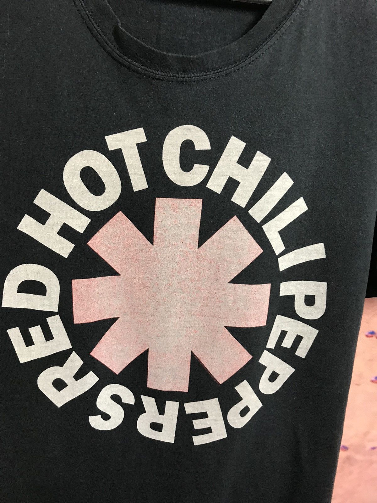 Band Tees Vintage Red Hot Chili Peppers band rock tee Size US M / EU 48-50 / 2 - 3 Thumbnail