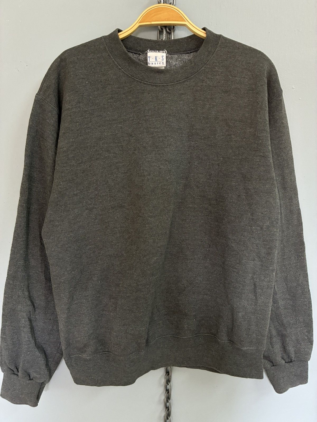 Vintage Vintage 90s plain sweatshirt Size US M / EU 48-50 / 2 - 3 Thumbnail