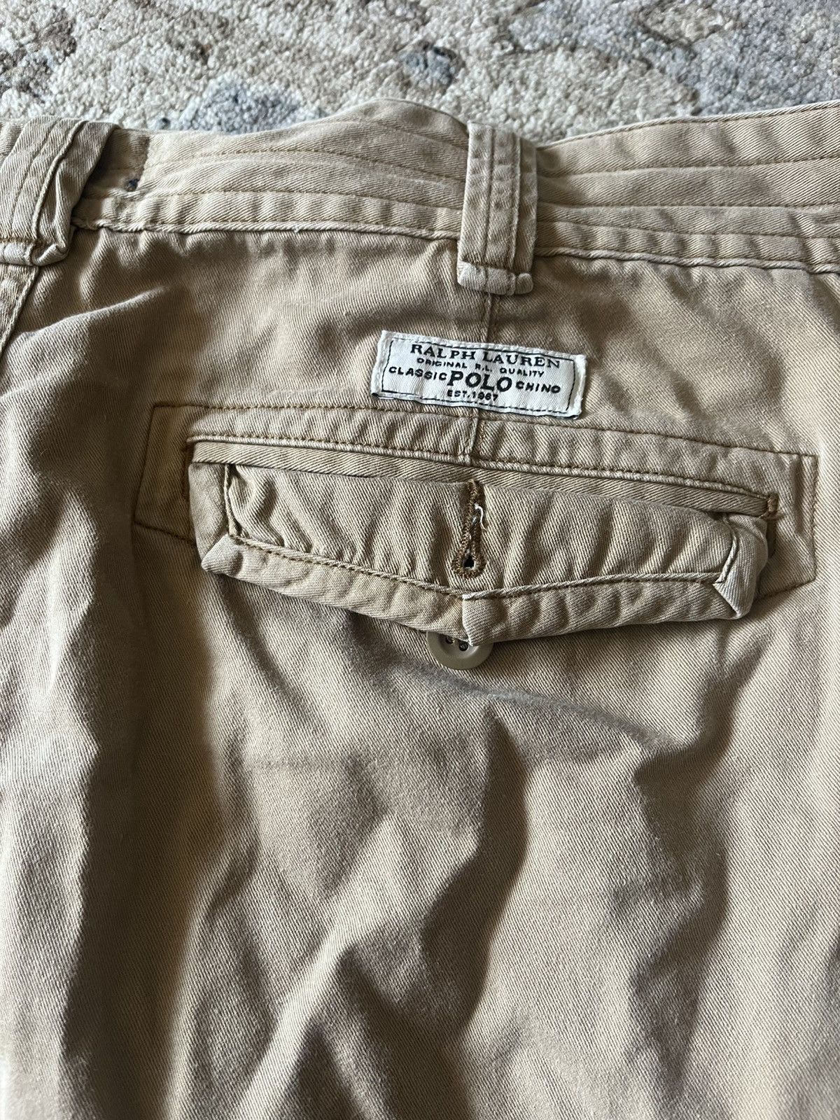 Polo Ralph Lauren MENS POLO RALPH LAUREN CARGO SHORTS BEIGE 40 Size US 40 / EU 56 - 5 Thumbnail