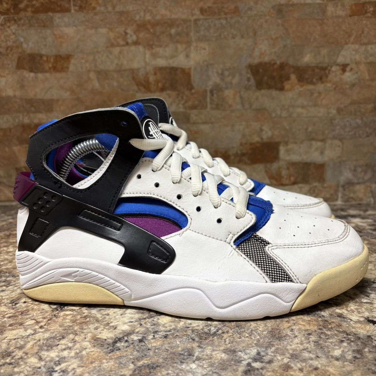 Nike Nike Air Flight Huarache 2014 Size 7 Size US 7 / EU 40 - 2 Thumbnail