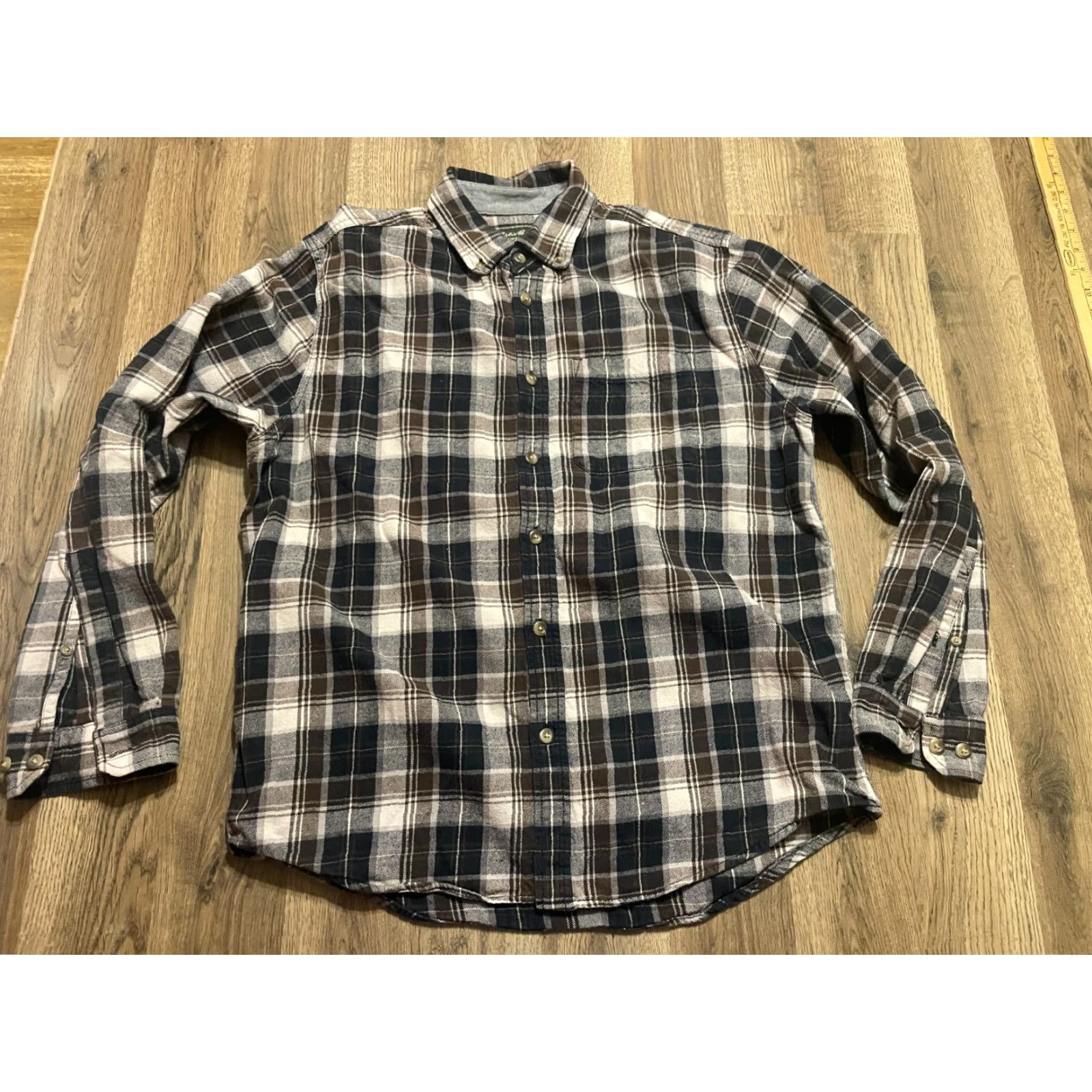 Eddie Bauer Eddie Bauer Shirt, Men’s Size Large, Plaid, Button-Down, Long Sleeve, Casual, Color Brown, Black White, Button Up, Fall Spring Summer, Regular, Mens Size US L / EU 52-54 / 3 - 2 Thumbnail