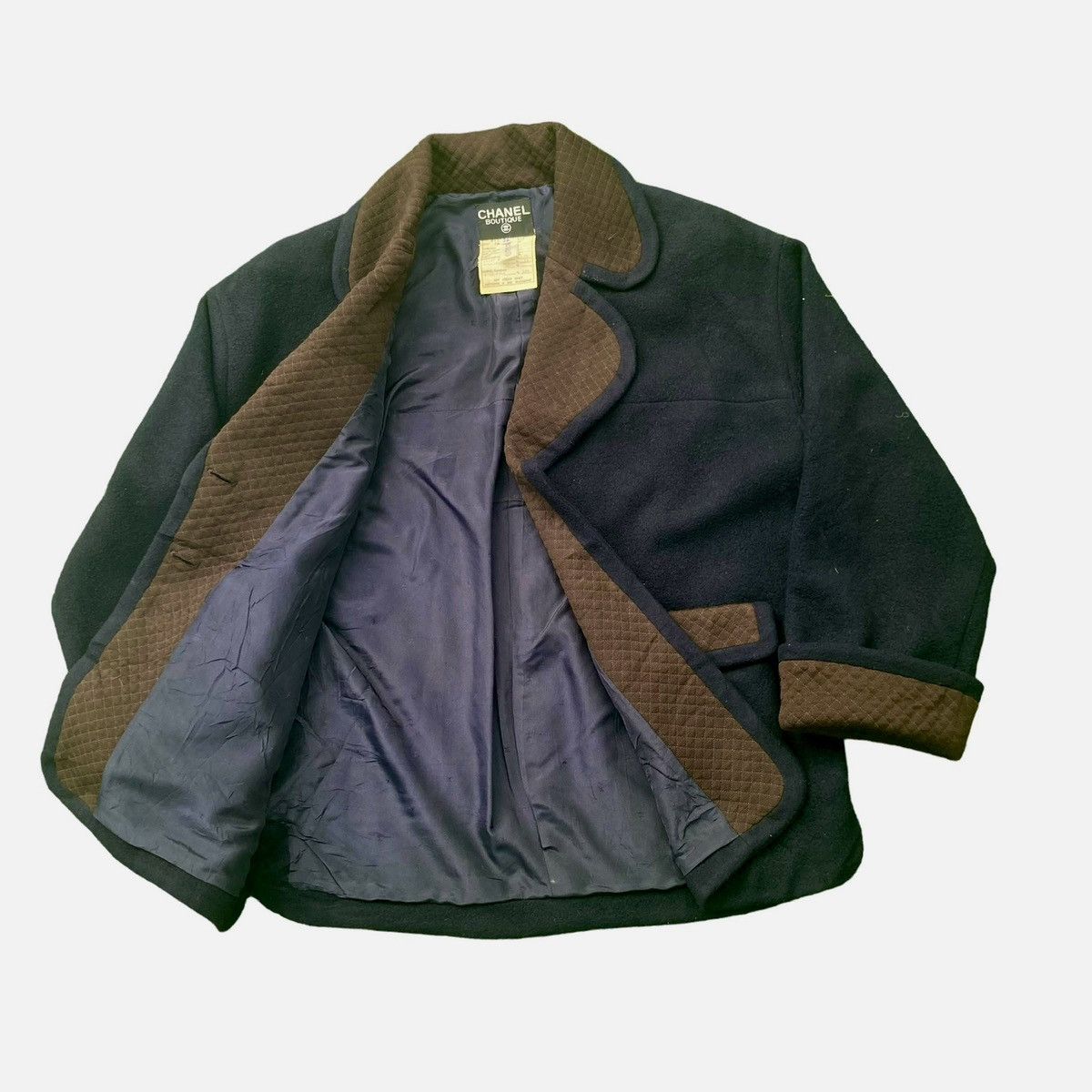 Chanel CHANEL BOUTIQUE WOOL JACKET Size XS / US 0-2 / IT 36-38 - 2 Thumbnail