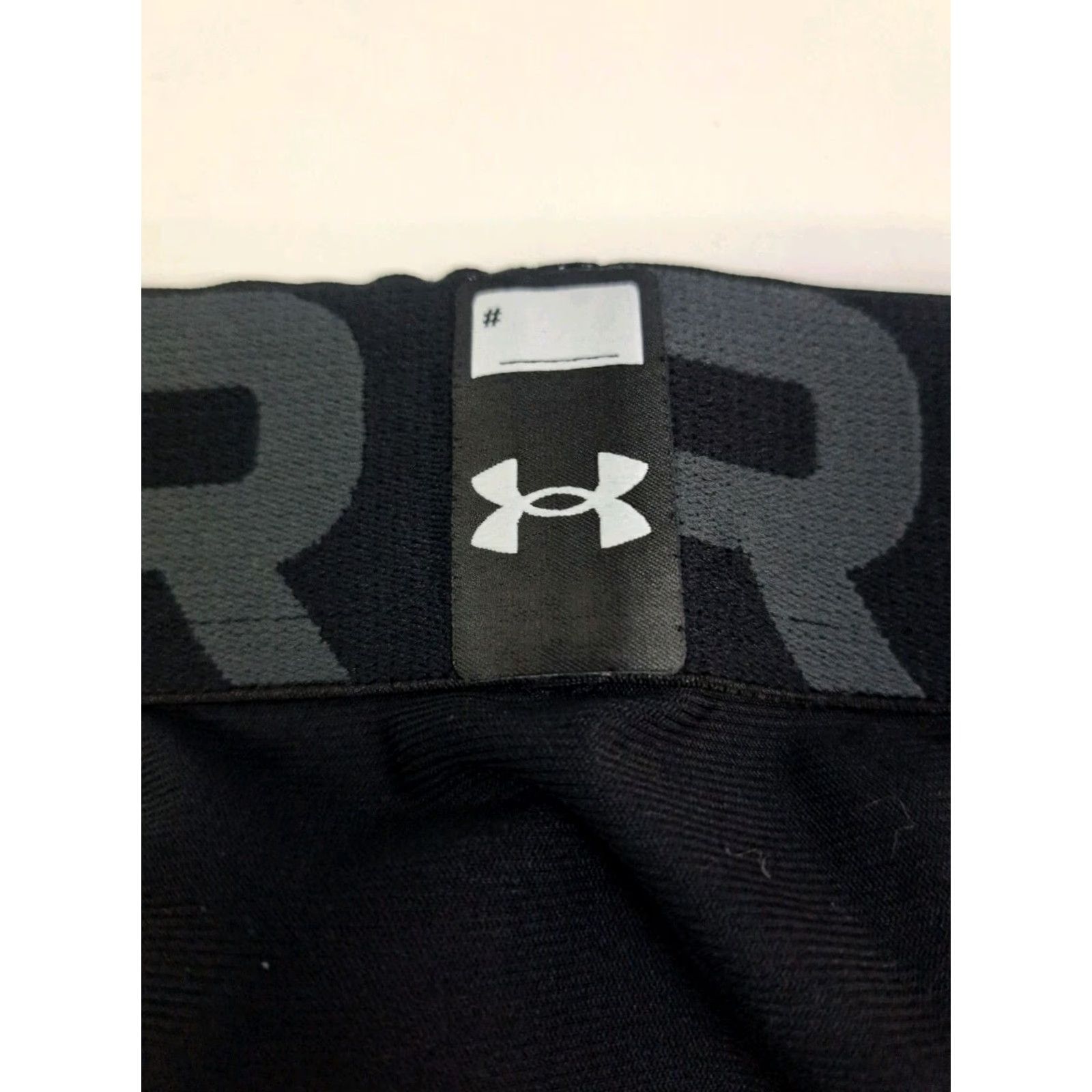 Under Armour Under Armour Mens Heat Gear Compression Pants Side Pocket L 20" #6733 Black Cat Solid Size US 33 - 4 Thumbnail