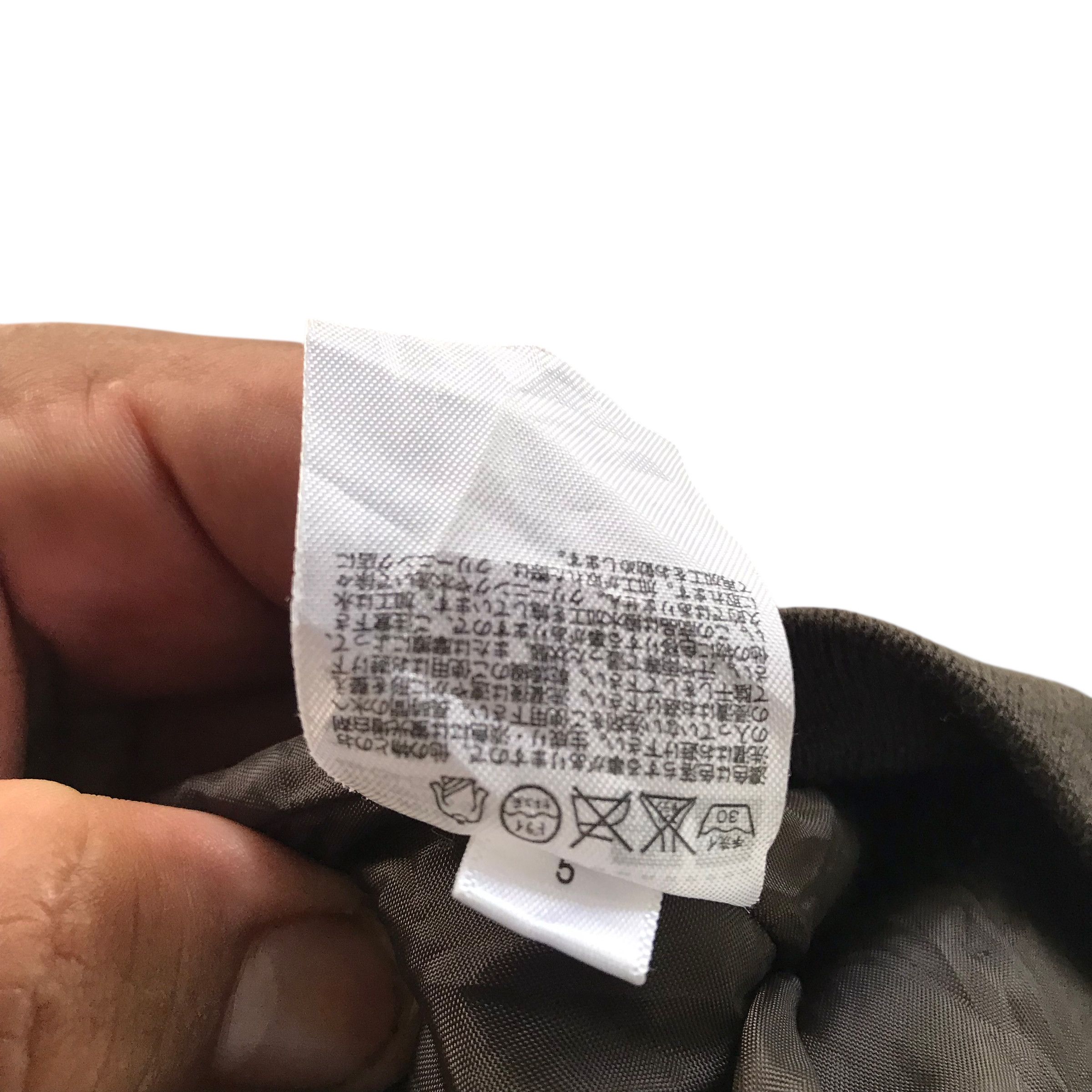 Uniqlo Uniqlo Bomber Jacket Ma1 style Size US M / EU 48-50 / 2 - 6 Thumbnail