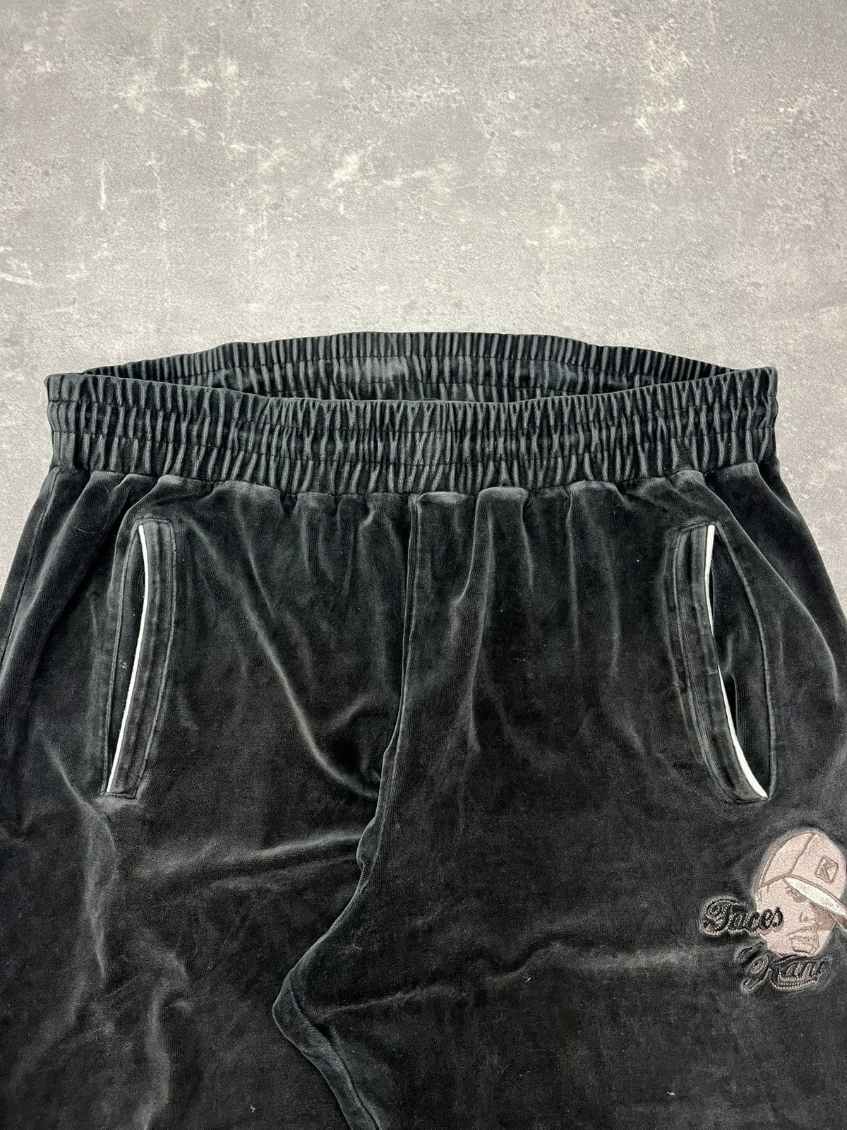 Karl Kani Karl Kani Faces Velour Vintage Baggy Sweatpants XL Size US 38 / EU 54 - 7 Thumbnail