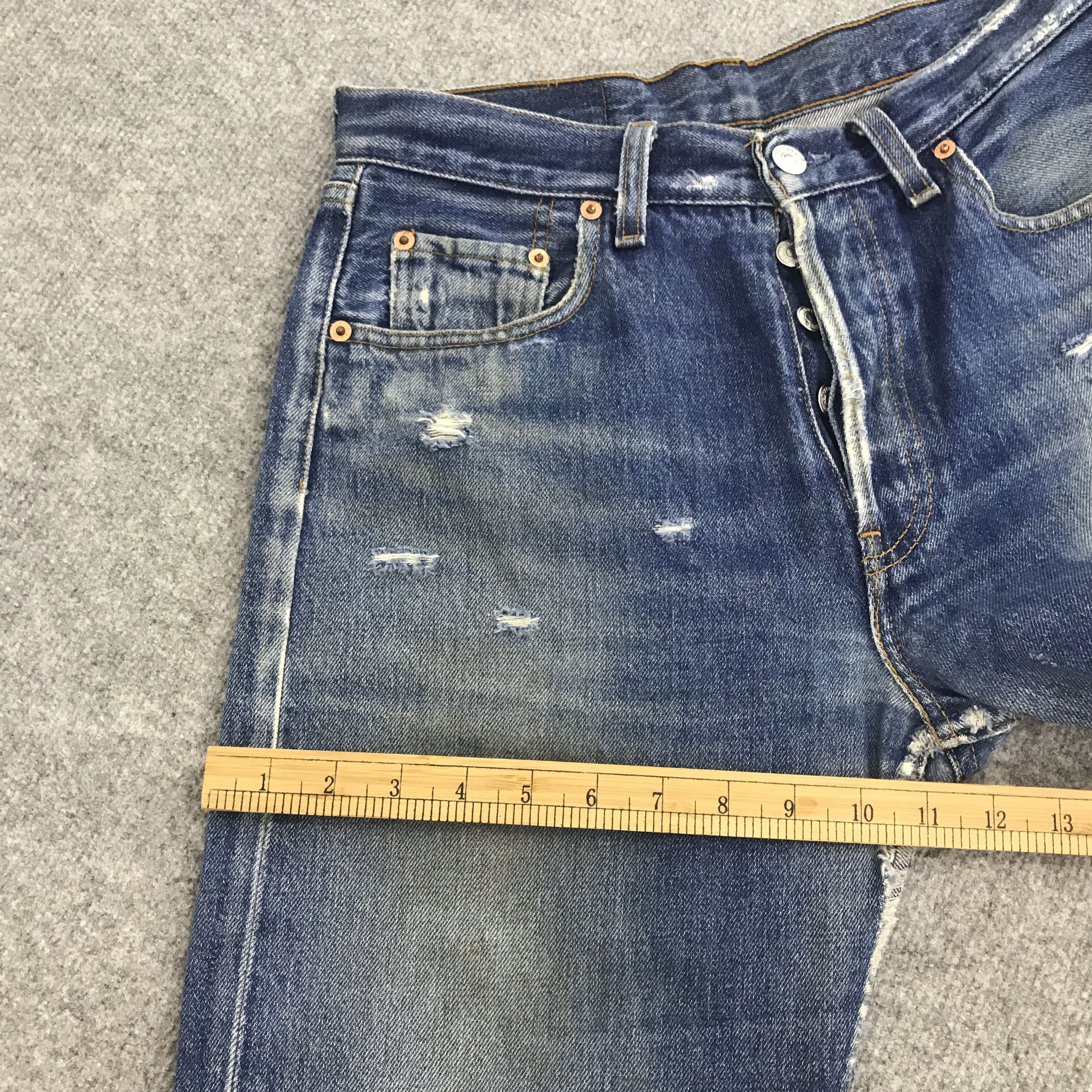 Levi's Rare Levis 501 Distressed Style Denim Jeans Size US 31 - 9 Thumbnail