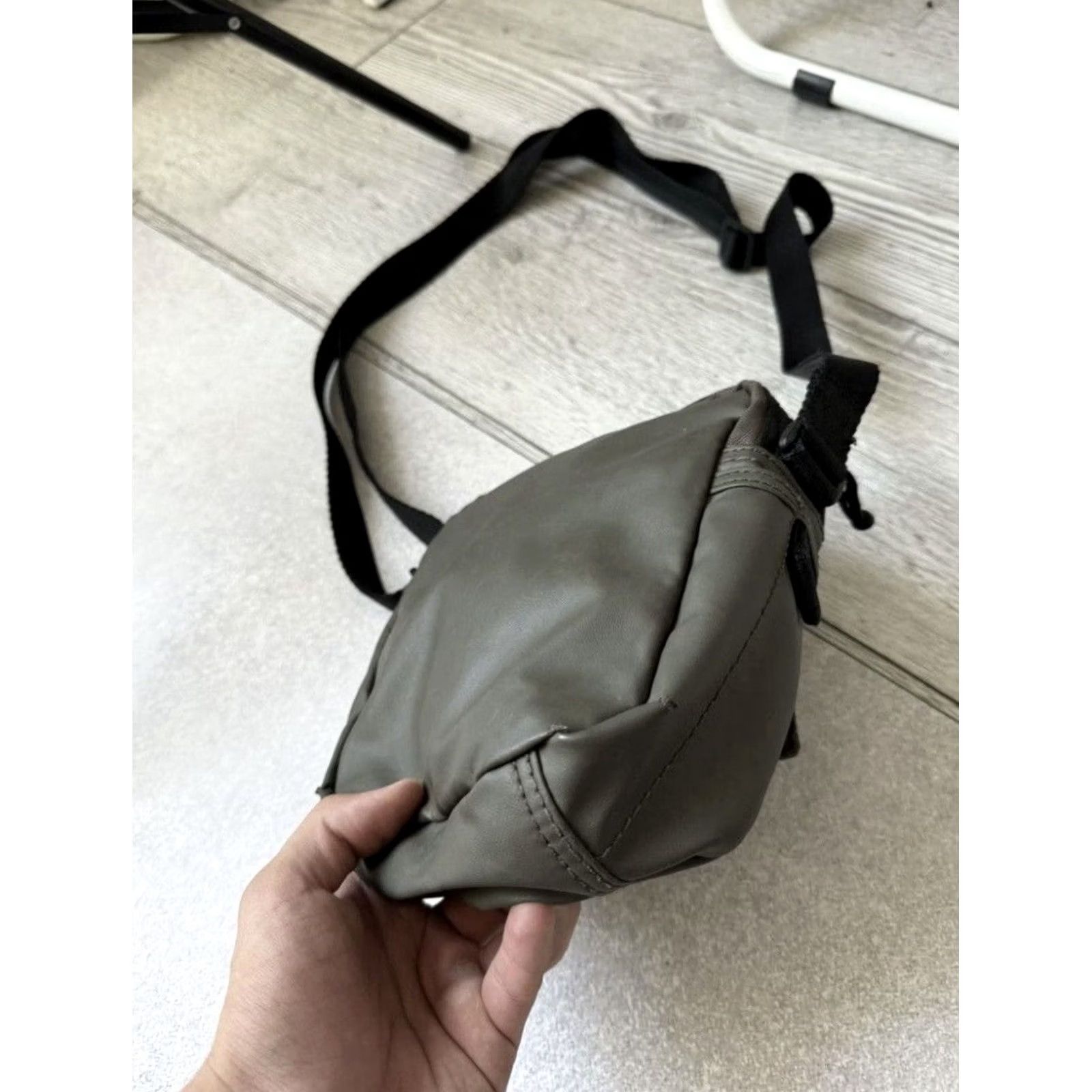 Diesel VINTAGE Diesel Shoulders Crossbody Bag Green Leather 90s Y2K Crossbody Mens Bag Vintage 90s Streetwear USA Japan Army City Leather Green Diesel Size ONE SIZE - 7 Thumbnail