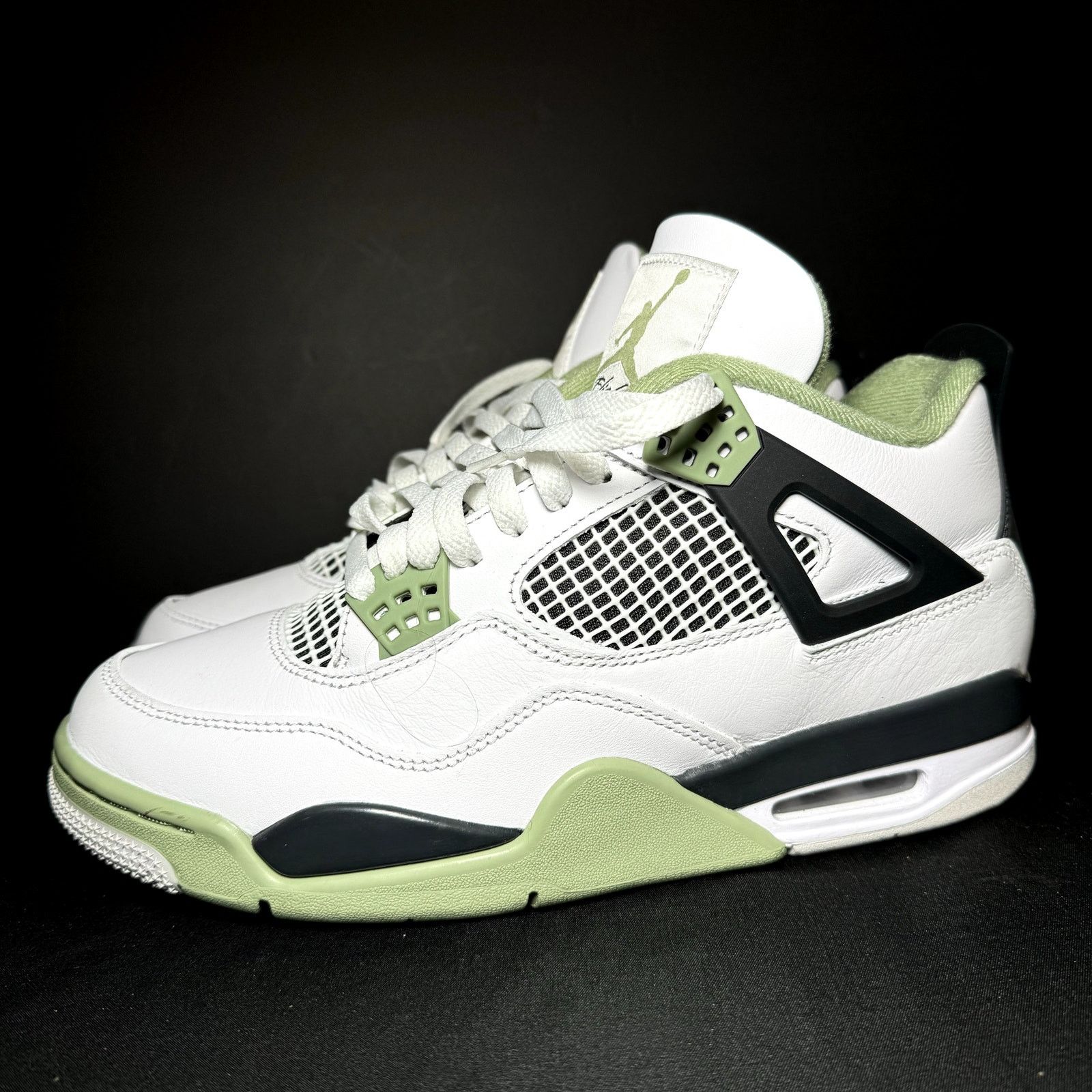 Jordan Brand × Nike Size 10 - Wmns Air Jordan 4 Retro Seafoam Women's Shoes Size US 10 / IT 40 - 9 Thumbnail