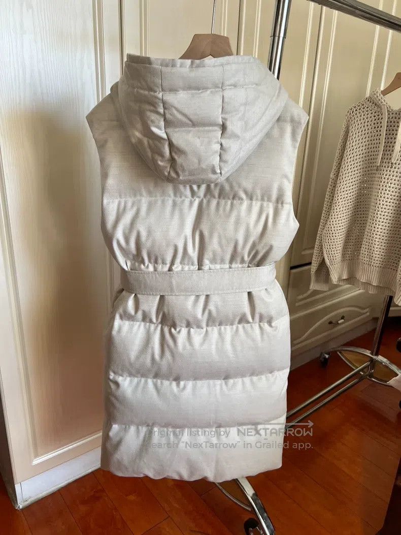 Brunello Cucinelli Brunello Cucinelli Down Double-Sided Vest Size XS / US 0-2 / IT 36-38 - 4 Thumbnail