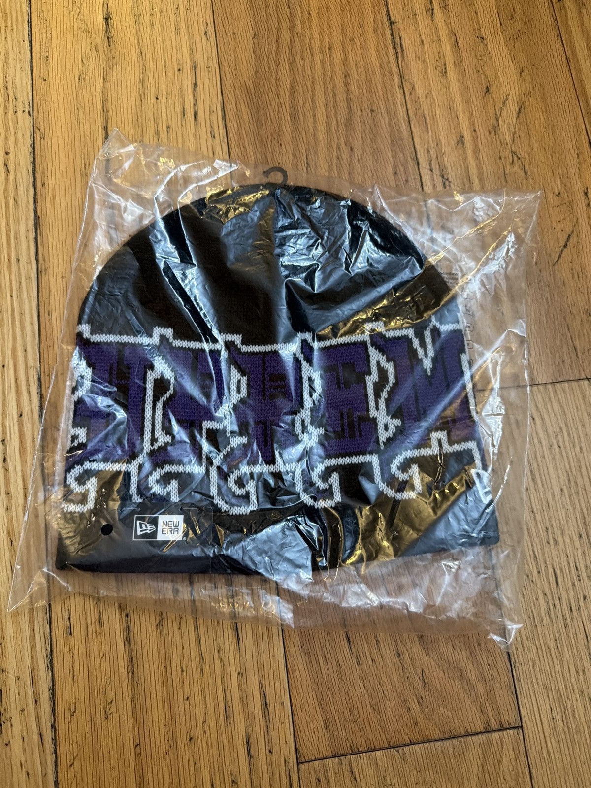 Supreme Supreme new era black purple old english beanie box logo Size ONE SIZE - 3 Thumbnail