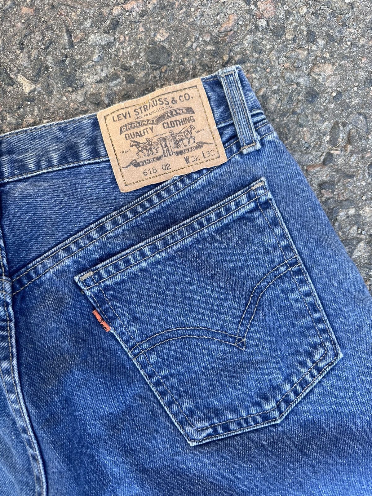 Levi's Vintage Clothing Vintage Levi’s orange tab jeans denim size 32 made in UK Size US 30 / EU 46 - 4 Thumbnail