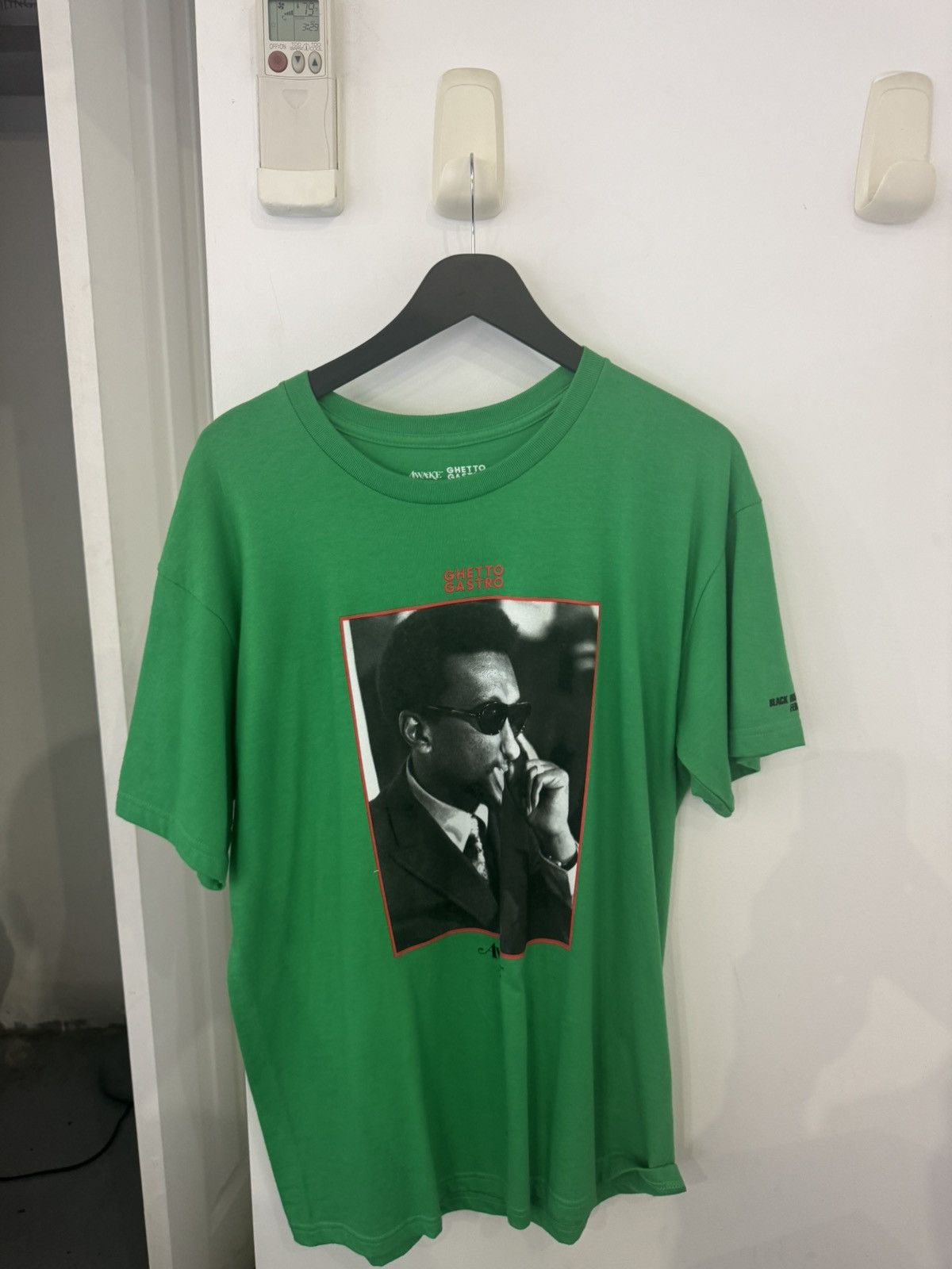 Awake NY Ghetto Astro tee Size US L / EU 52-54 / 3 - 1 Thumbnail
