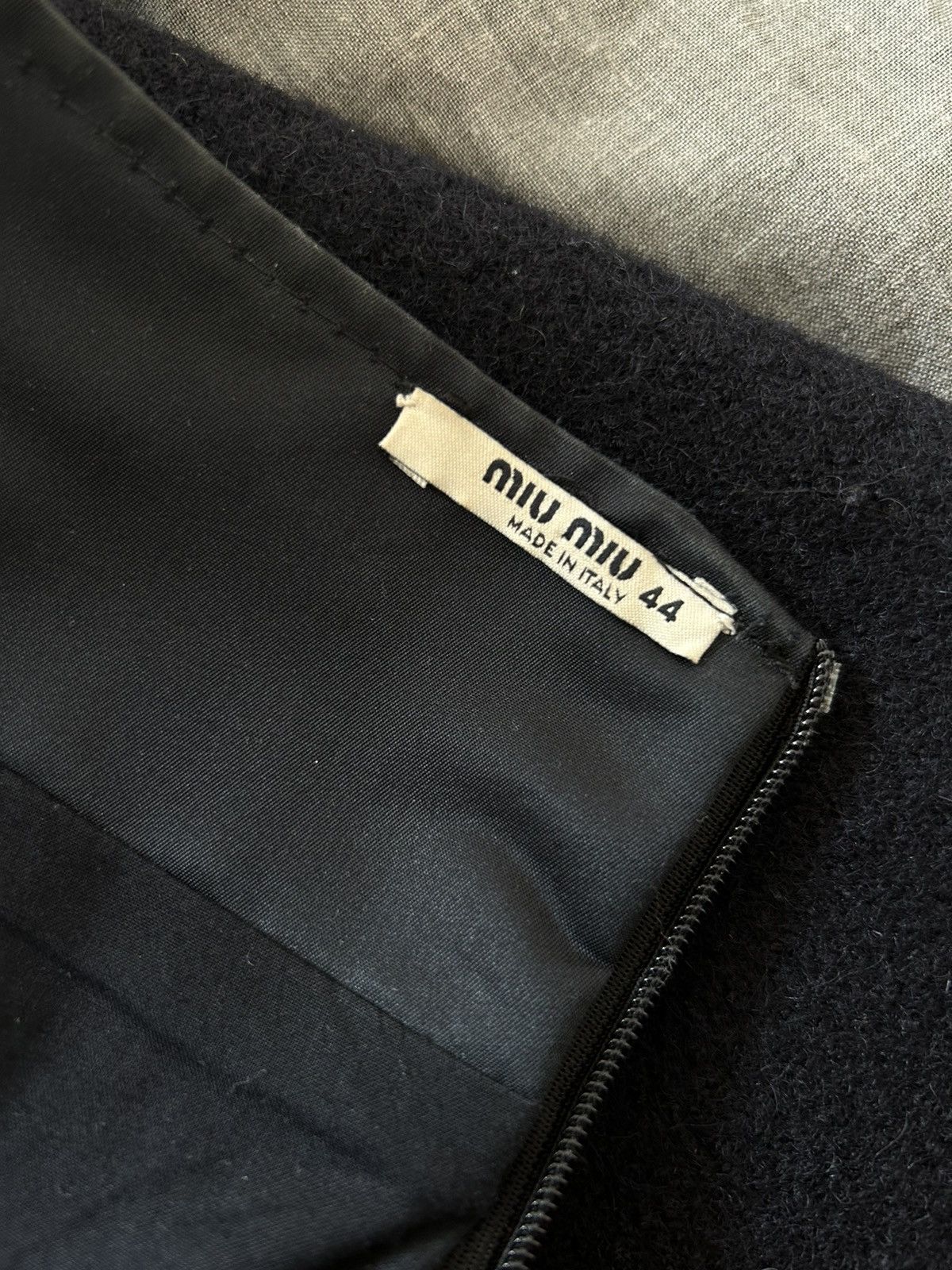 Miu Miu MIA Miu vintage 2000s wool skirt Size 30" / US 8 / IT 44 - 4 Thumbnail