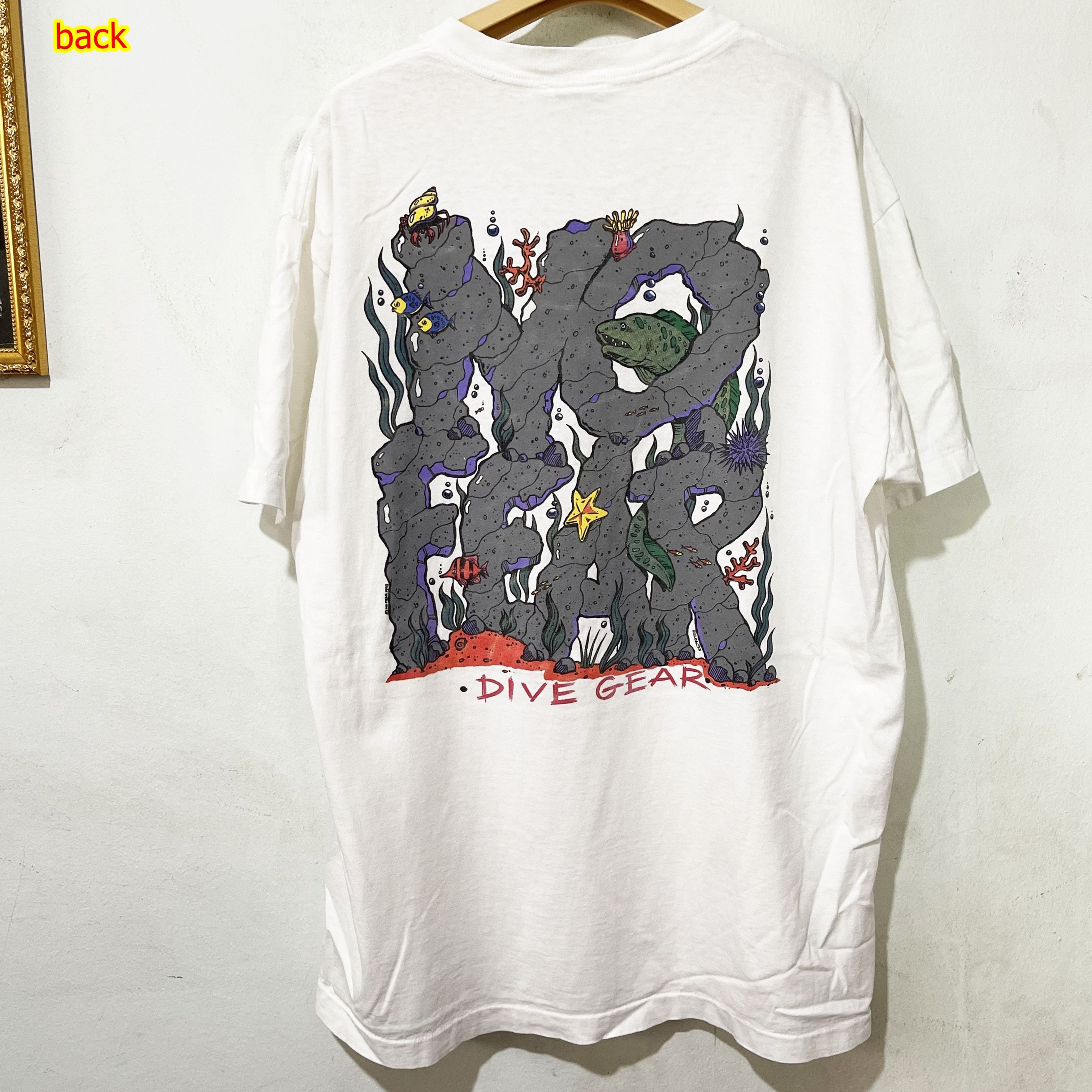 Vintage Vintage 90s No Fear Dive Gear T-Shirt Size US XL / EU 56 / 4 - 1 Thumbnail