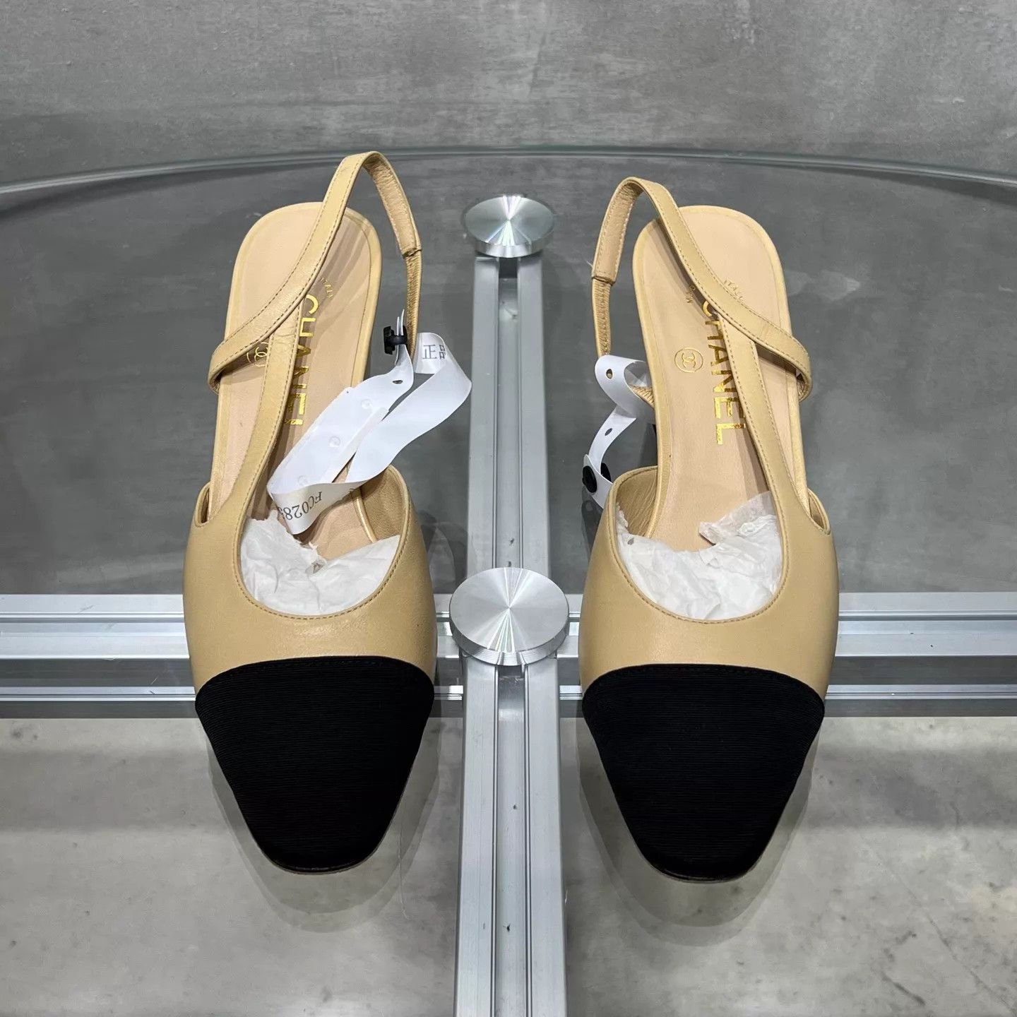 Chanel Chanel Beige Slingback Block Heel Sandals Size 37 Size US 6.5 / IT 36.5 - 1 Thumbnail