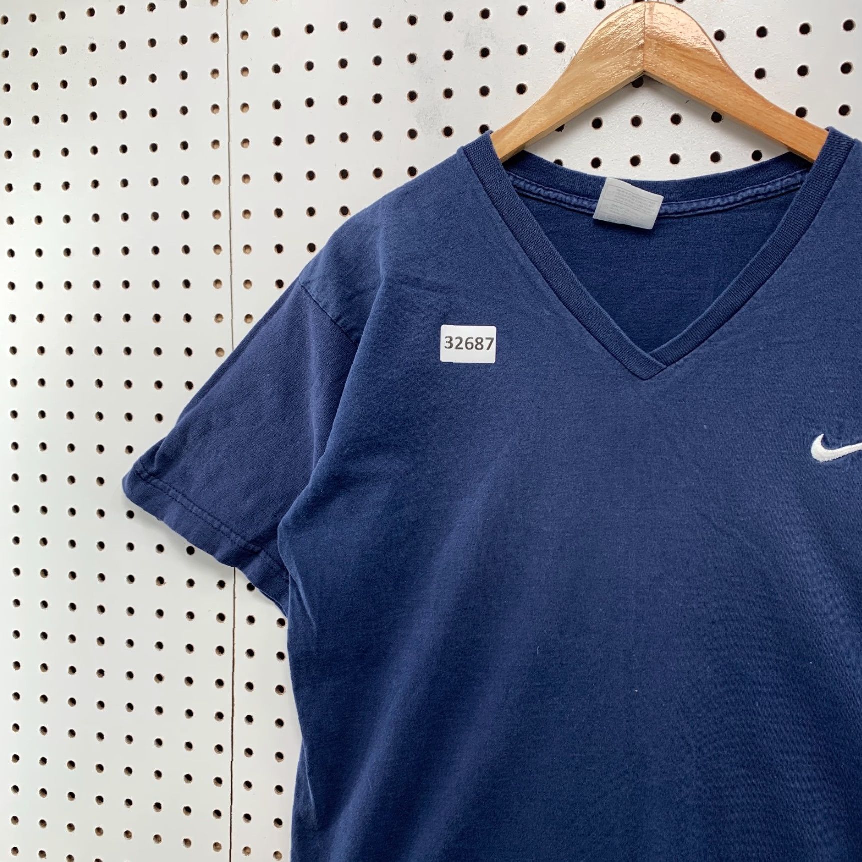 Nike VINTAGE Nike Essential Shirt Mens MEDIUM Blue White Swoosh 21x28 Size US M / EU 48-50 / 2 - 4 Thumbnail