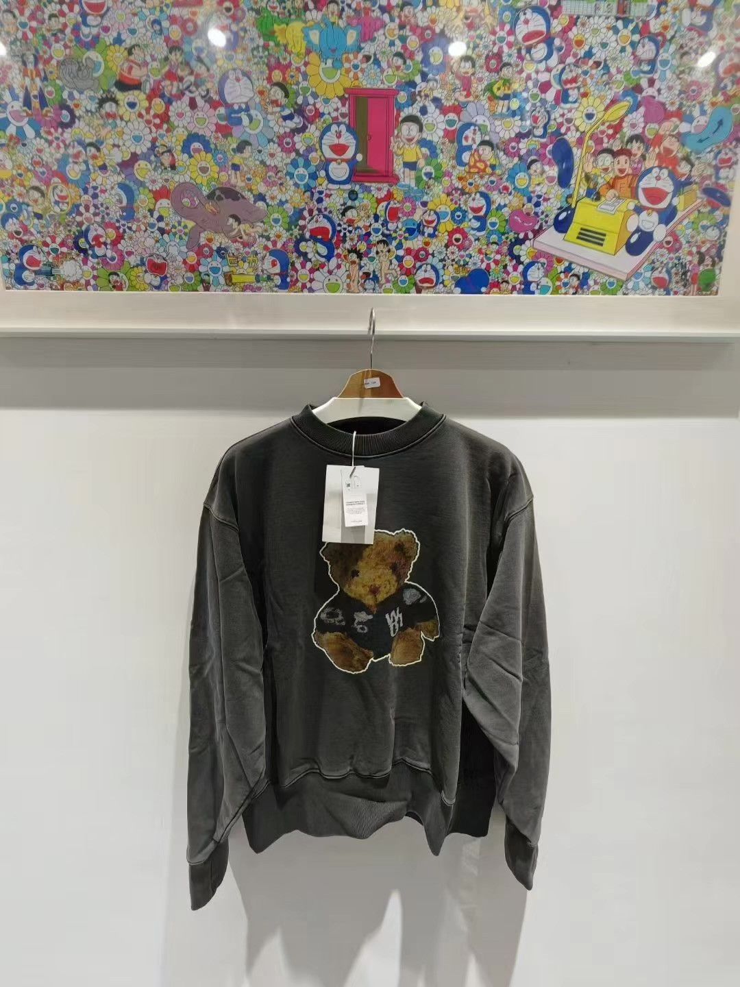 WE11DONE WE11DONE Teddy Bear Print Crew Neck Sweatshirt。 Q15 Size US M / EU 48-50 / 2 - 1 Thumbnail