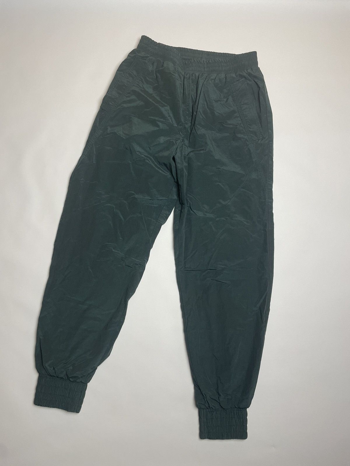 BMW × Vintage Very Rare BMW Shimmer Nylon Overflows Green/Navy Track Suit Size US M / EU 48-50 / 2 - 14 Thumbnail