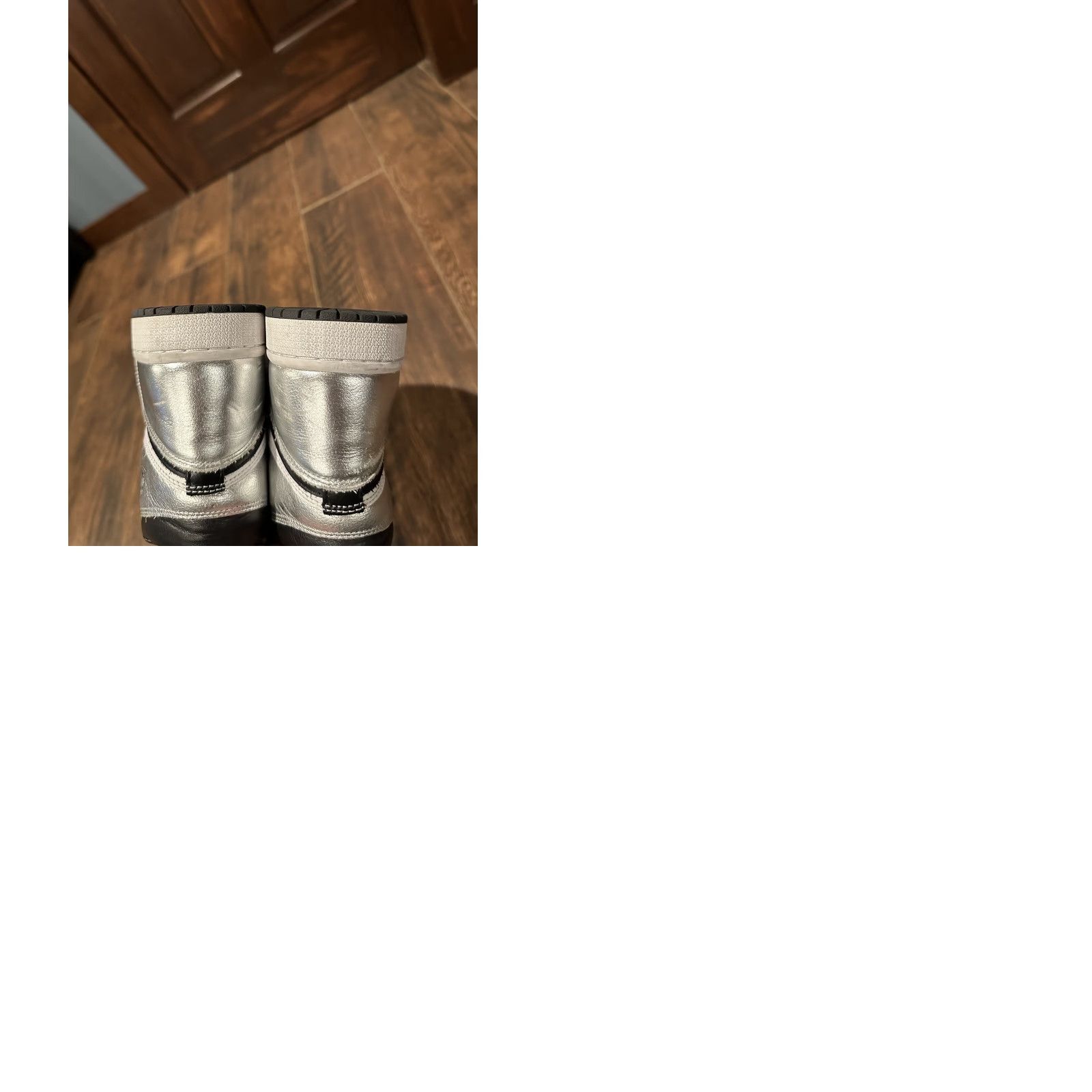 Jordan Brand Air Jordan 1 High OG Metallic Silver Toe | Women’s Size 8 | CD0461-001 Used NIKE Size US 8 / IT 38 - 9 Thumbnail