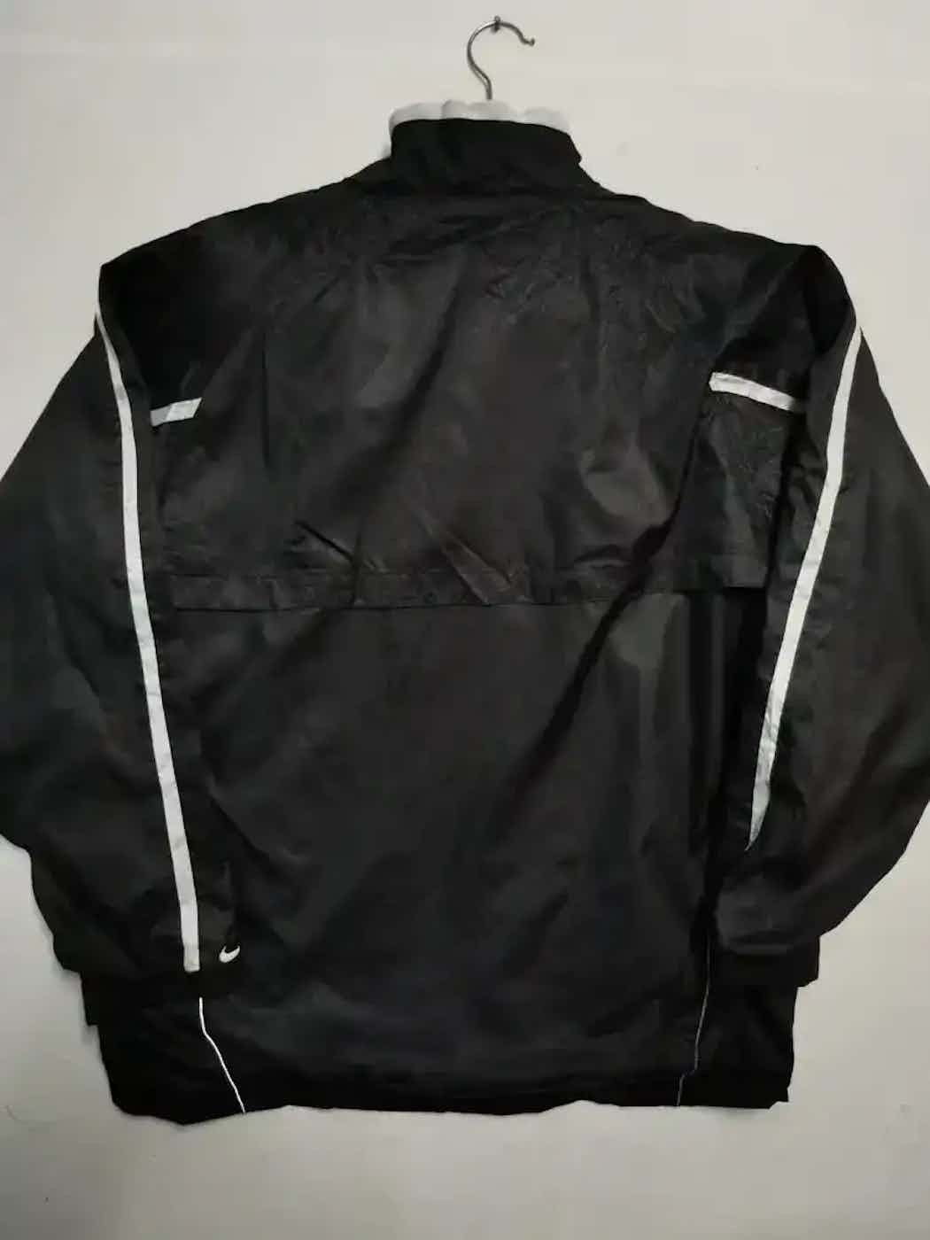 Nike Vintage Nike Sweater Size US L / EU 52-54 / 3 - 5 Thumbnail