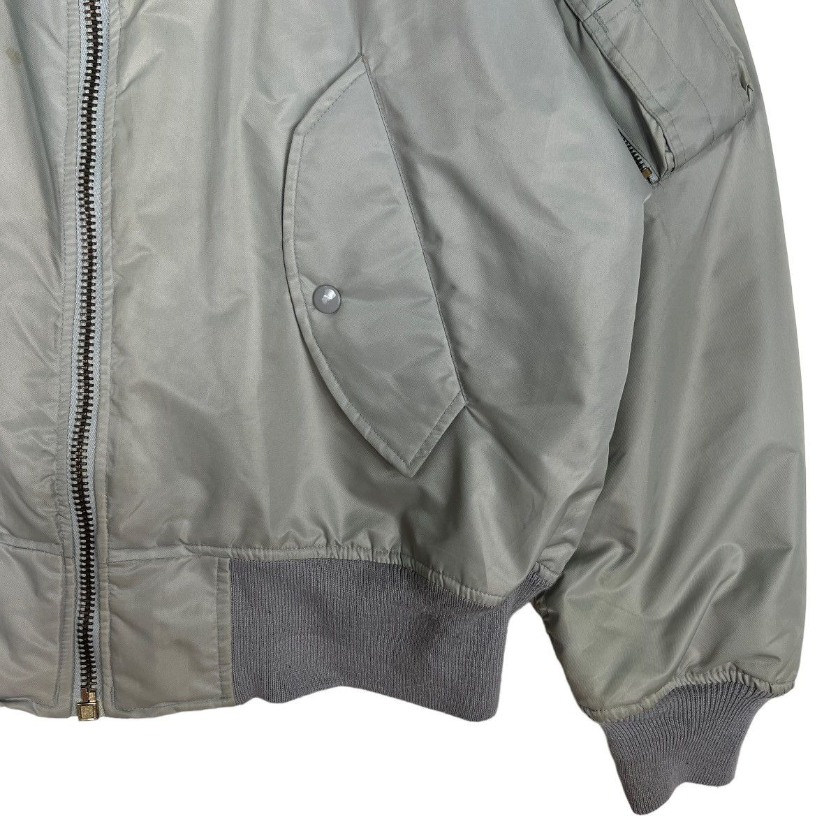 Japanese Brand 🔥 RIOT RIOT RIOT AIR FORCE MA-1 BOMBER JACKET Size US L / EU 52-54 / 3 - 5 Thumbnail