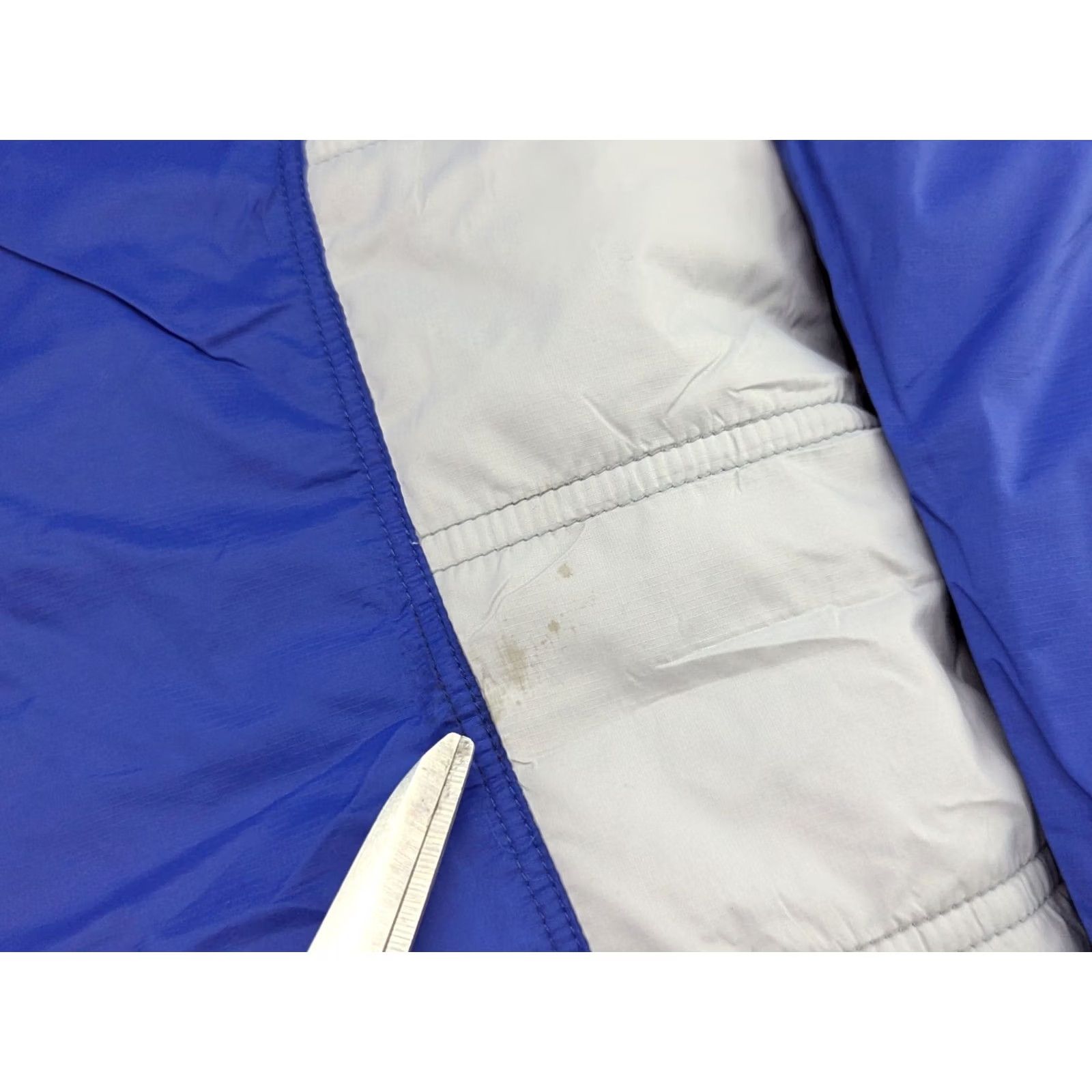 Berghaus Berghaus Extrem Womens Jacket Sz 12 Outdoor Hooded Primaloft Blue White Multicolor Water Resistant Full Zip Softshell Jacket Womens Size XL / US 12-14 / IT 48-50 - 3 Thumbnail