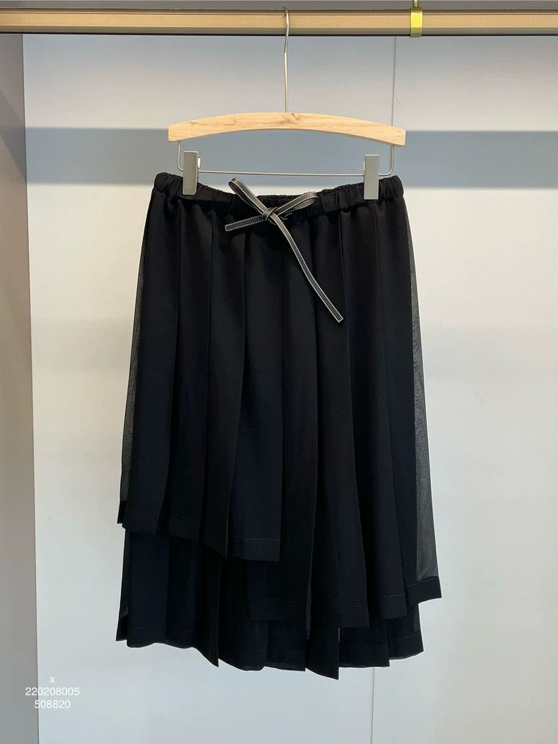 Loewe LOEWE sizeXS Black polyester pleated skirt Size 26" / US 2 / IT 38 - 1 Thumbnail