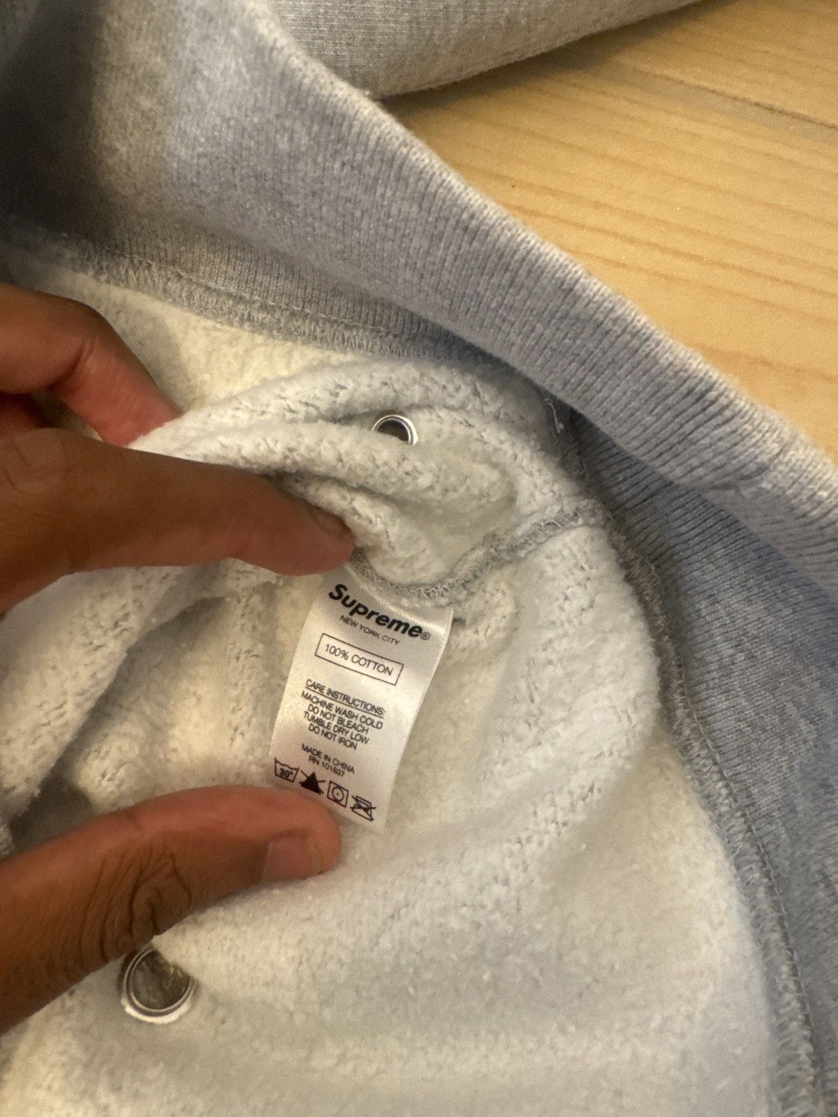 Supreme Supreme Grommet Hoodie – FW20 Size US L / EU 52-54 / 3 - 7 Thumbnail