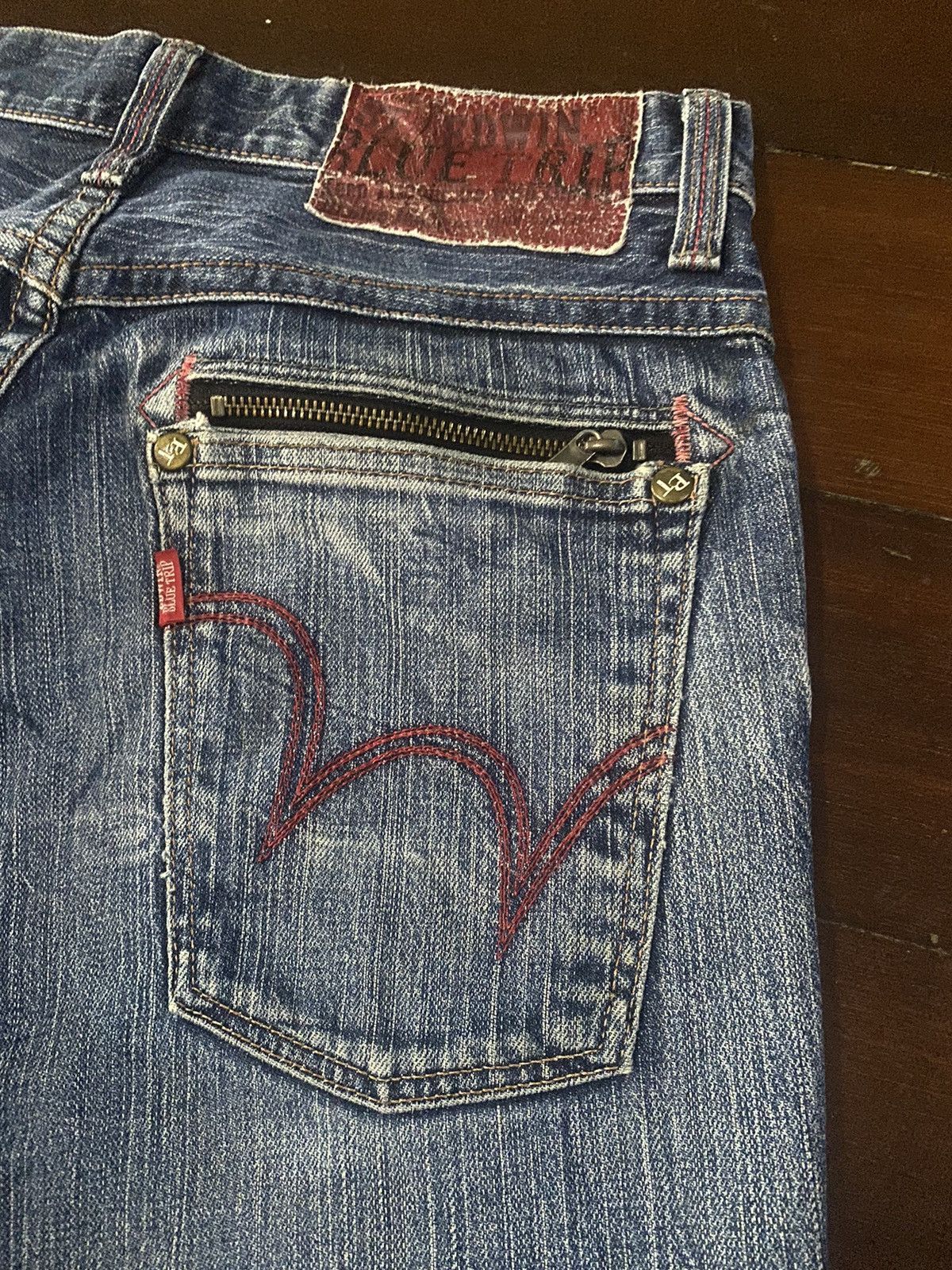 Edwin Fire 🔥🔥 EDWIN BLUE TRIP distressed denim flare jeans S1 Size US 32 / EU 48 - 17 Thumbnail