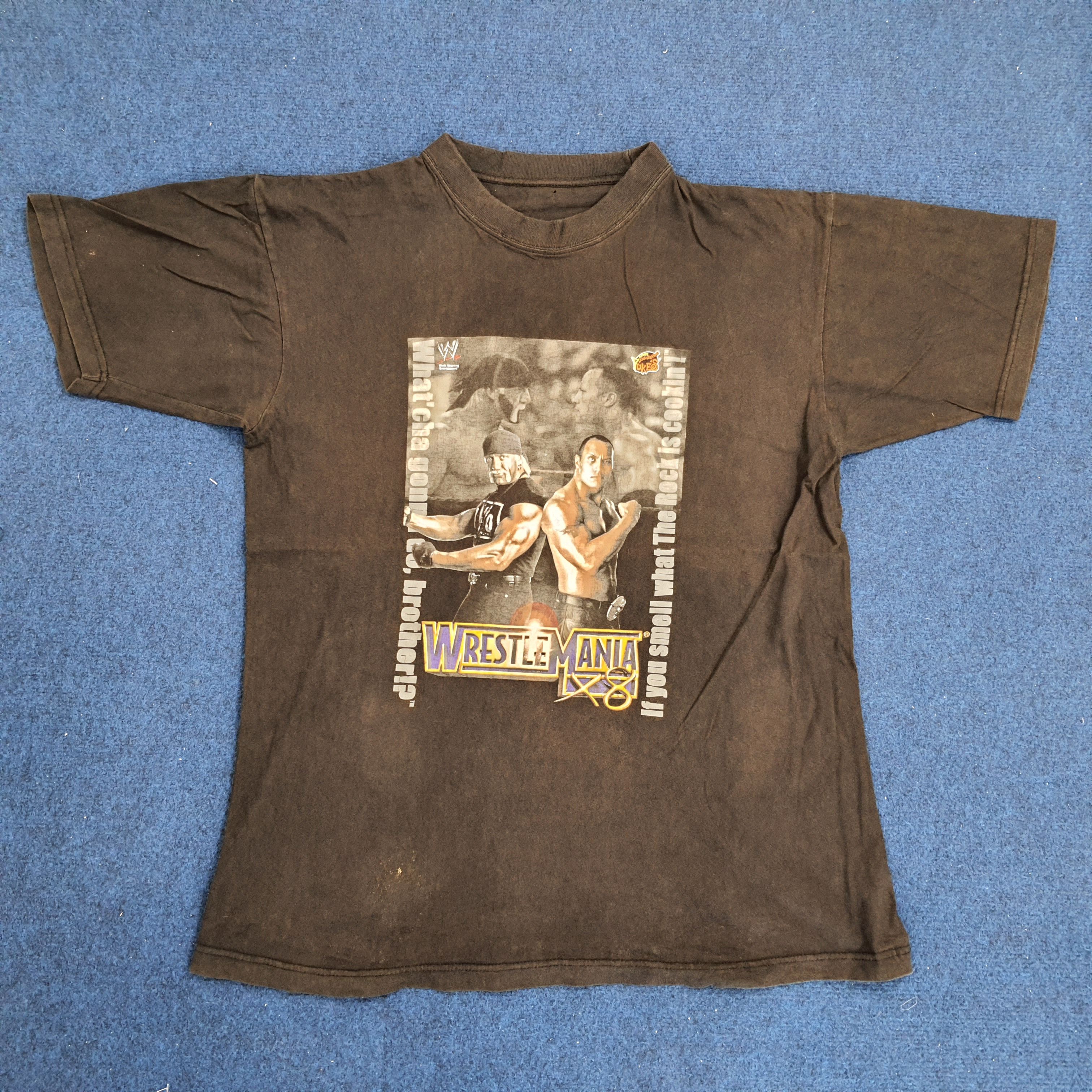 WWE Wrestle Mania The Rock vs Hulk Hogan T-shirt