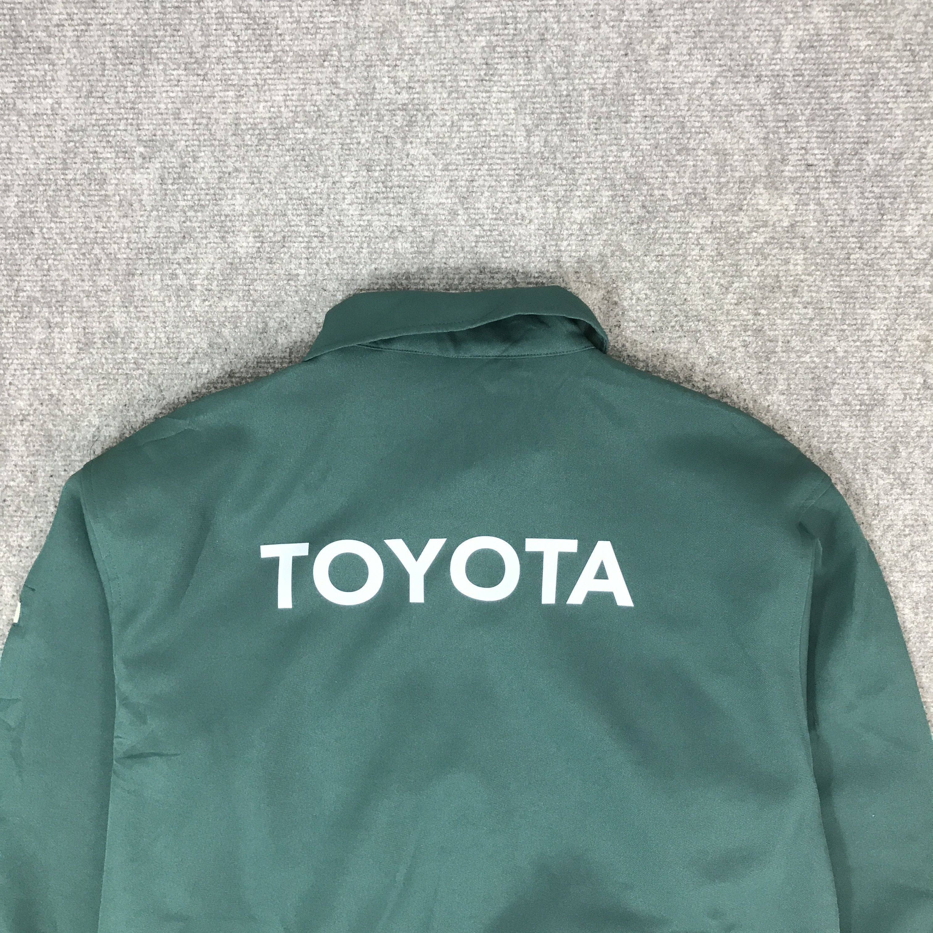 Sports Specialties TOYOTA RACING GREEN MOTORSPORT JACKET Size US L / EU 52-54 / 3 - 4 Thumbnail