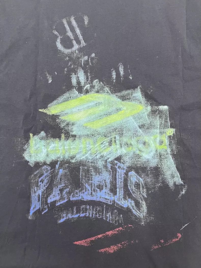 Balenciaga Balenciaga Faded Crew Neck Print Short Sleeve Regular T-Sh Size US L / EU 52-54 / 3 - 3 Thumbnail