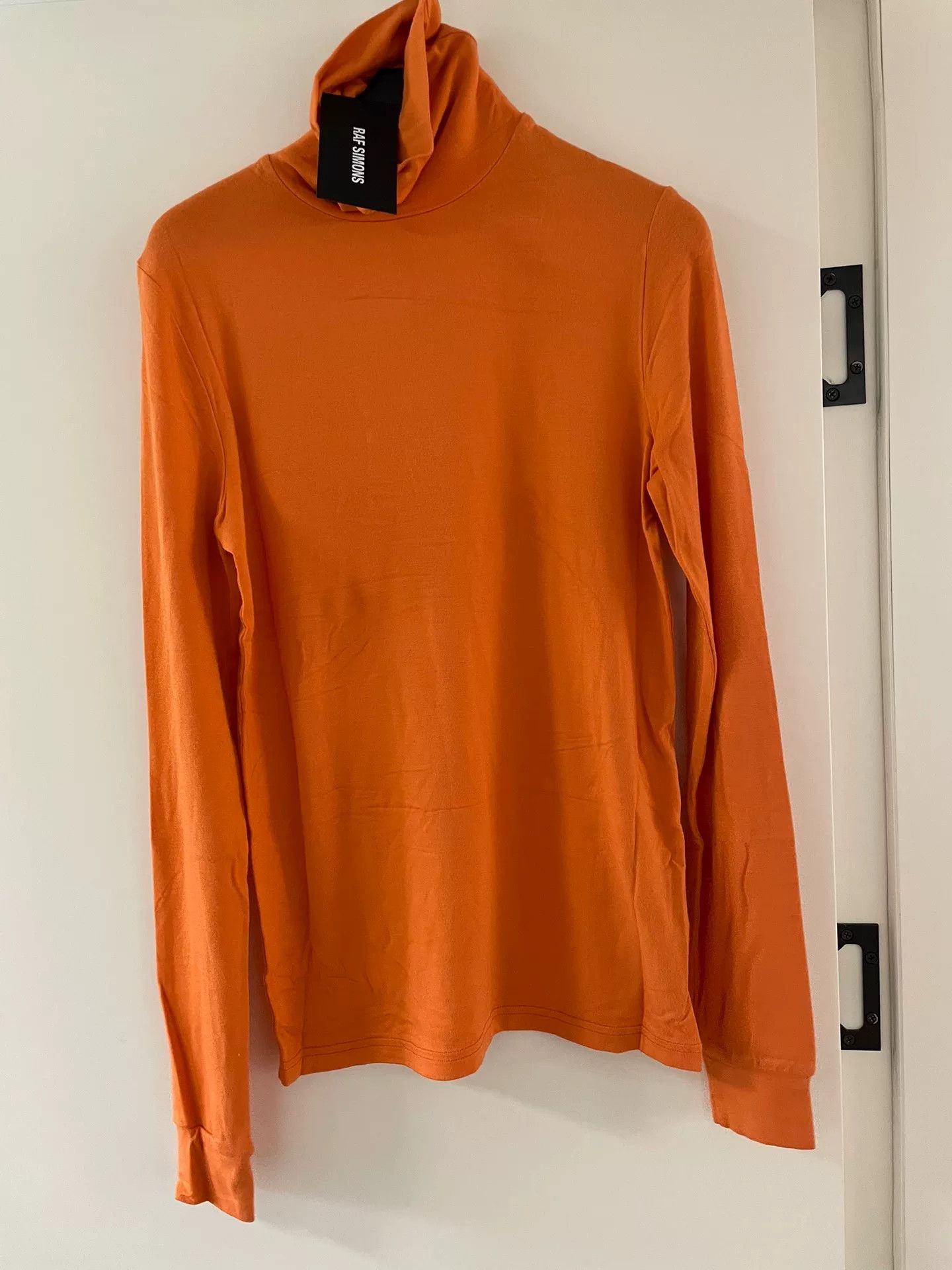 Raf Simons Raf Simons Orange Turtleneck S Size S / US 4 / IT 40 - 1 Thumbnail