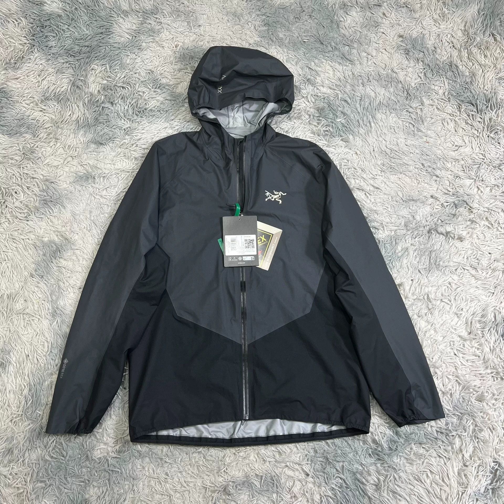 Arc'teryx Arcteryx Hardshell Jacket Size L Size US L / EU 52-54 / 3 - 1 Thumbnail