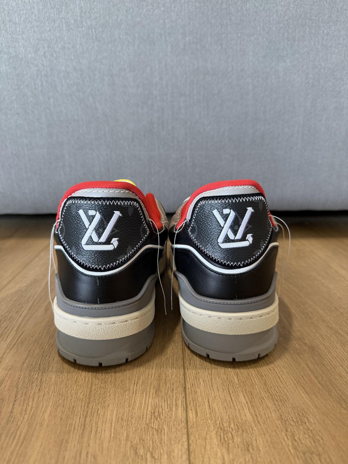 Louis Vuitton LOUIS VUITTON UPCYCLE TRAINER BLACK VIRGIL Size US 8 / EU 41 - 7 Thumbnail
