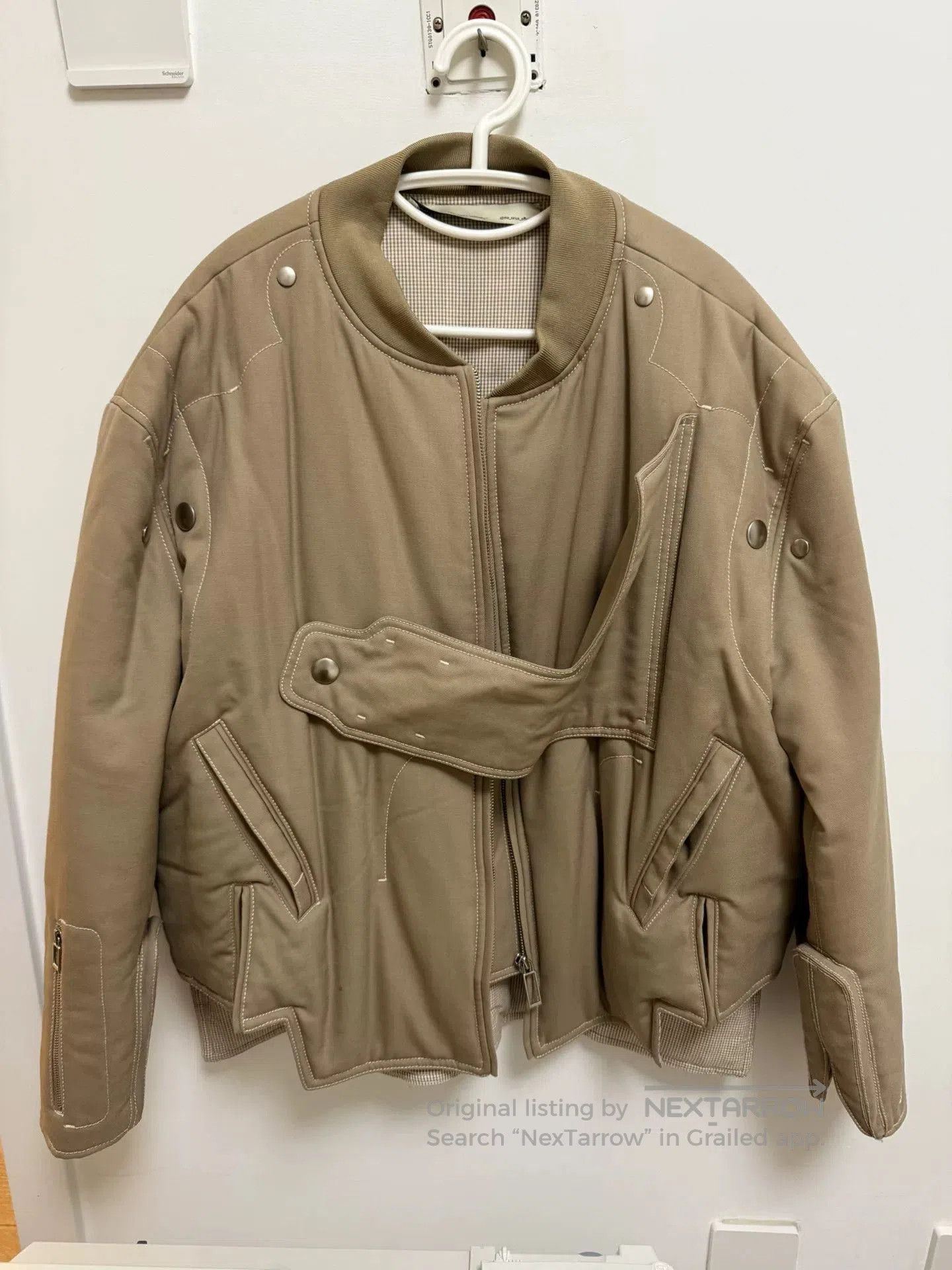 Christian Siriano Sirius Quilted Cropped Space Suit Jacket. Size US M / EU 48-50 / 2 - 1 Thumbnail