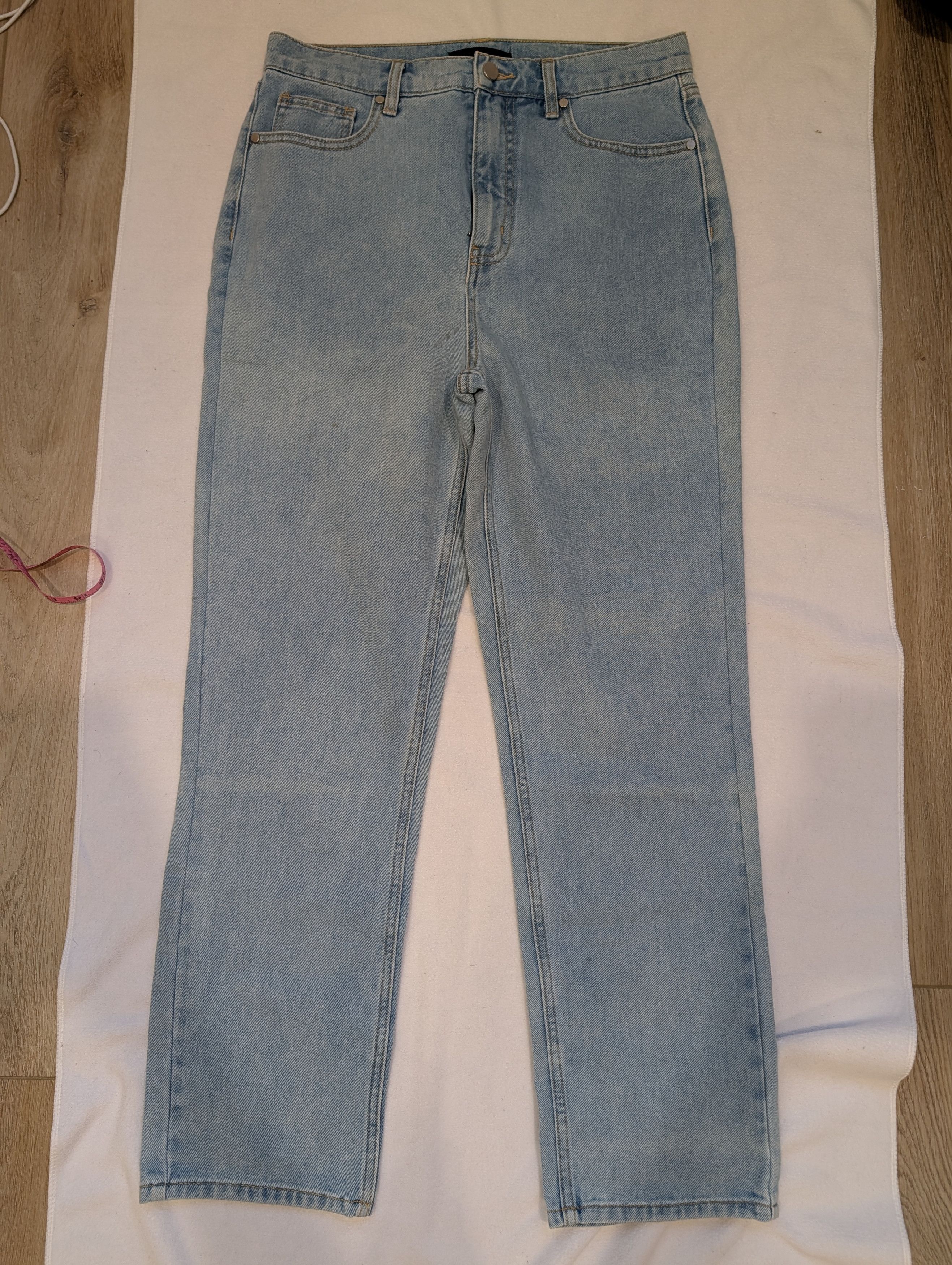 Oak + Fort Oak & Fort Super Light Wash straight leg denim Size US 30 / EU 46 - 1 Thumbnail
