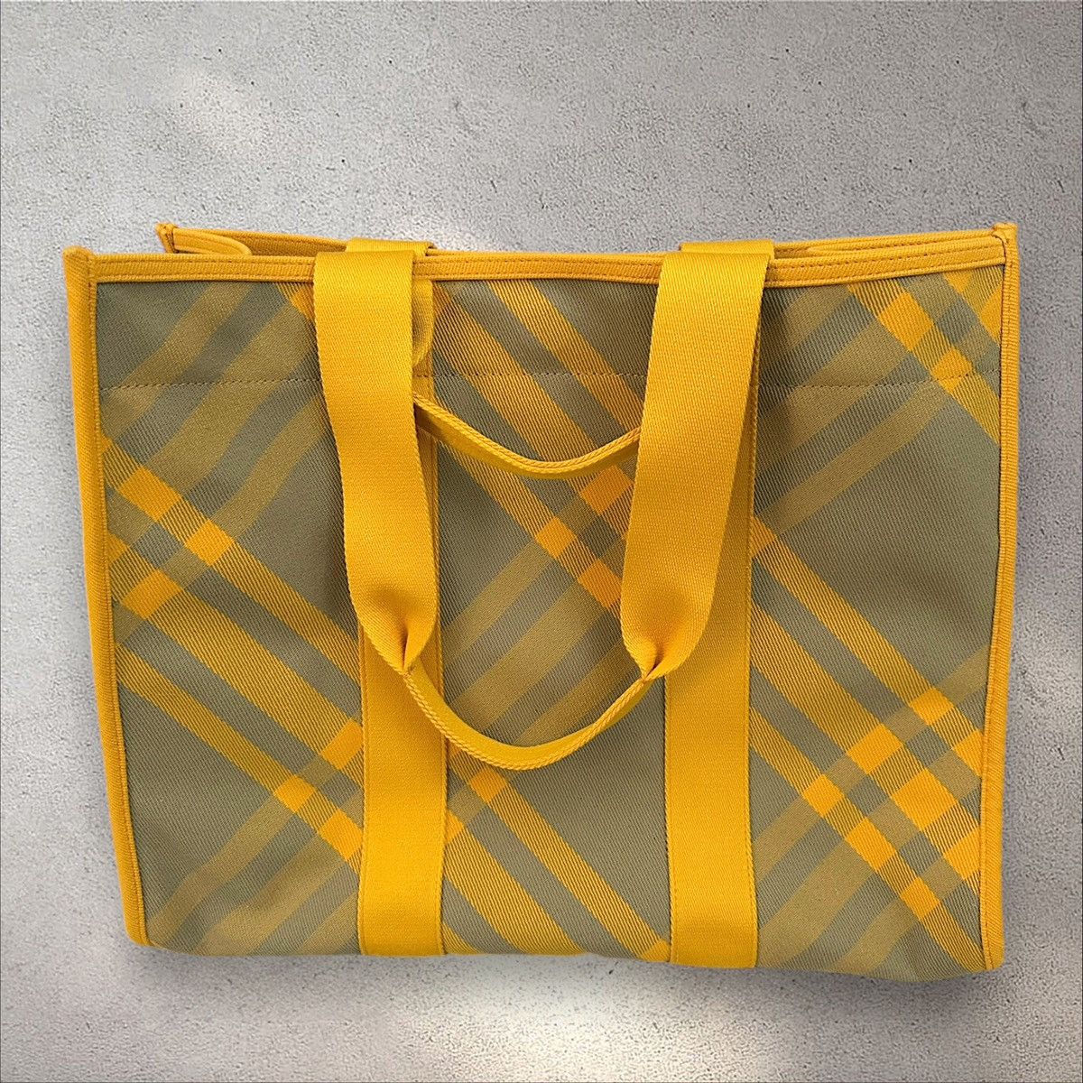 Burberry Prorsum Burberry Prorsum Plaid Tote Bag Size ONE SIZE - 3 Thumbnail