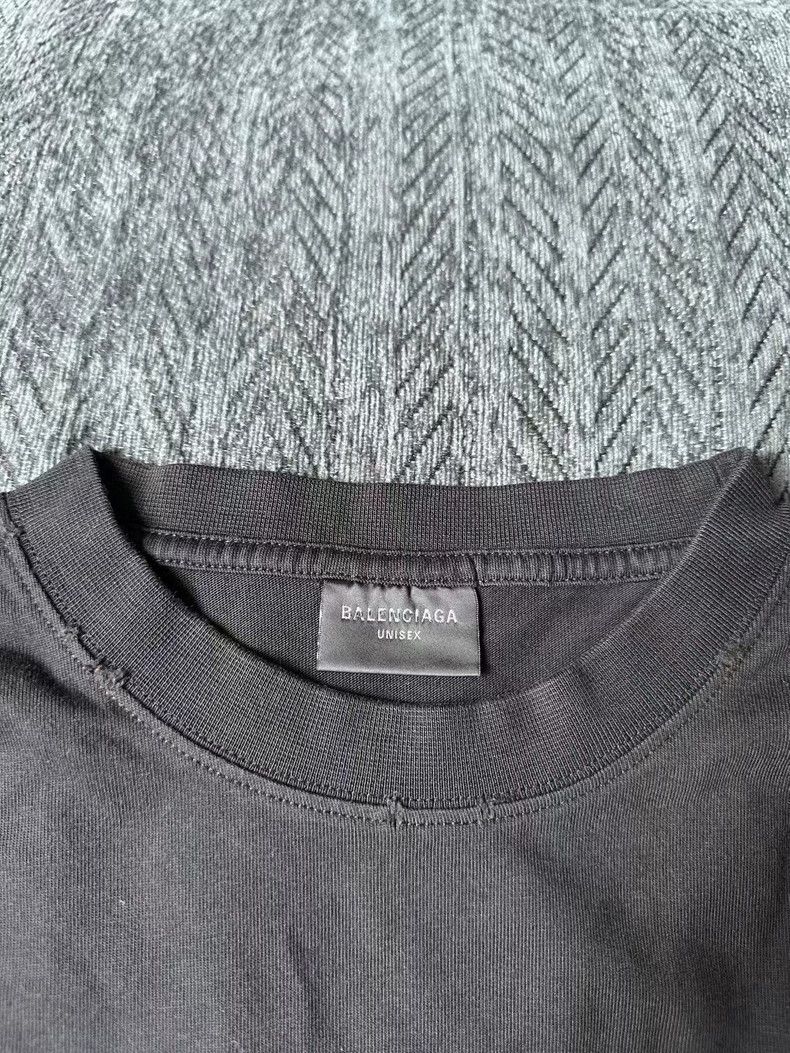 Balenciaga Balenciaga Breaking Letter Short Sleeve Size US S / EU 44-46 / 1 - 3 Thumbnail