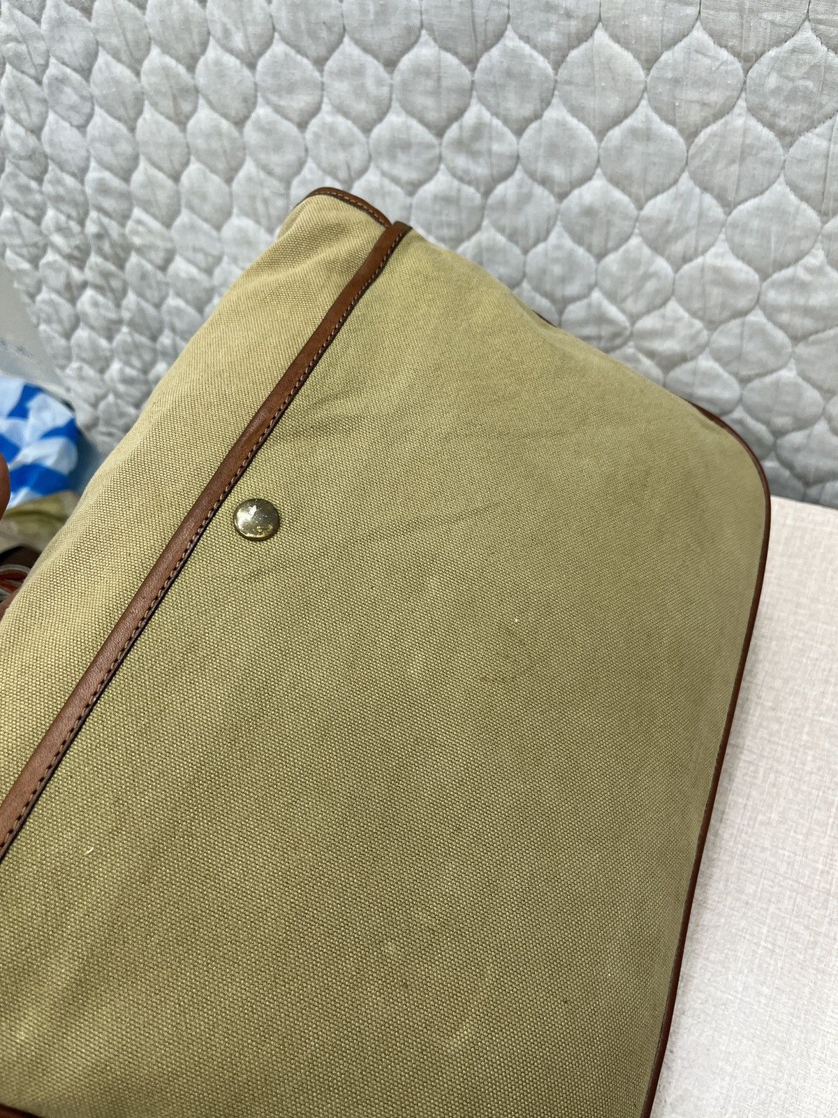 DAKS 🔥🔥🔥STEALS DAKS LONDON MESSENGER BAG Size ONE SIZE - 13 Thumbnail