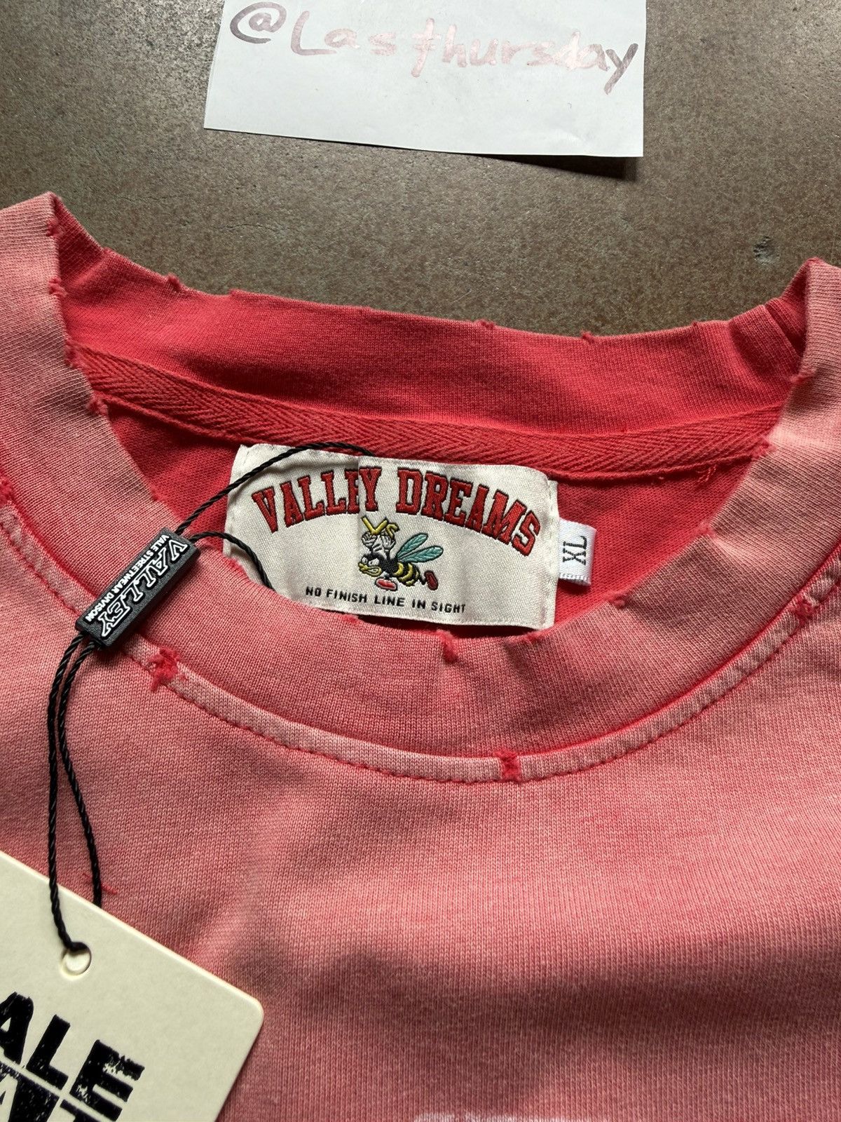 Vale Vale Valley Sports Division Tee Red XL Size US XL / EU 56 / 4 - 6 Thumbnail