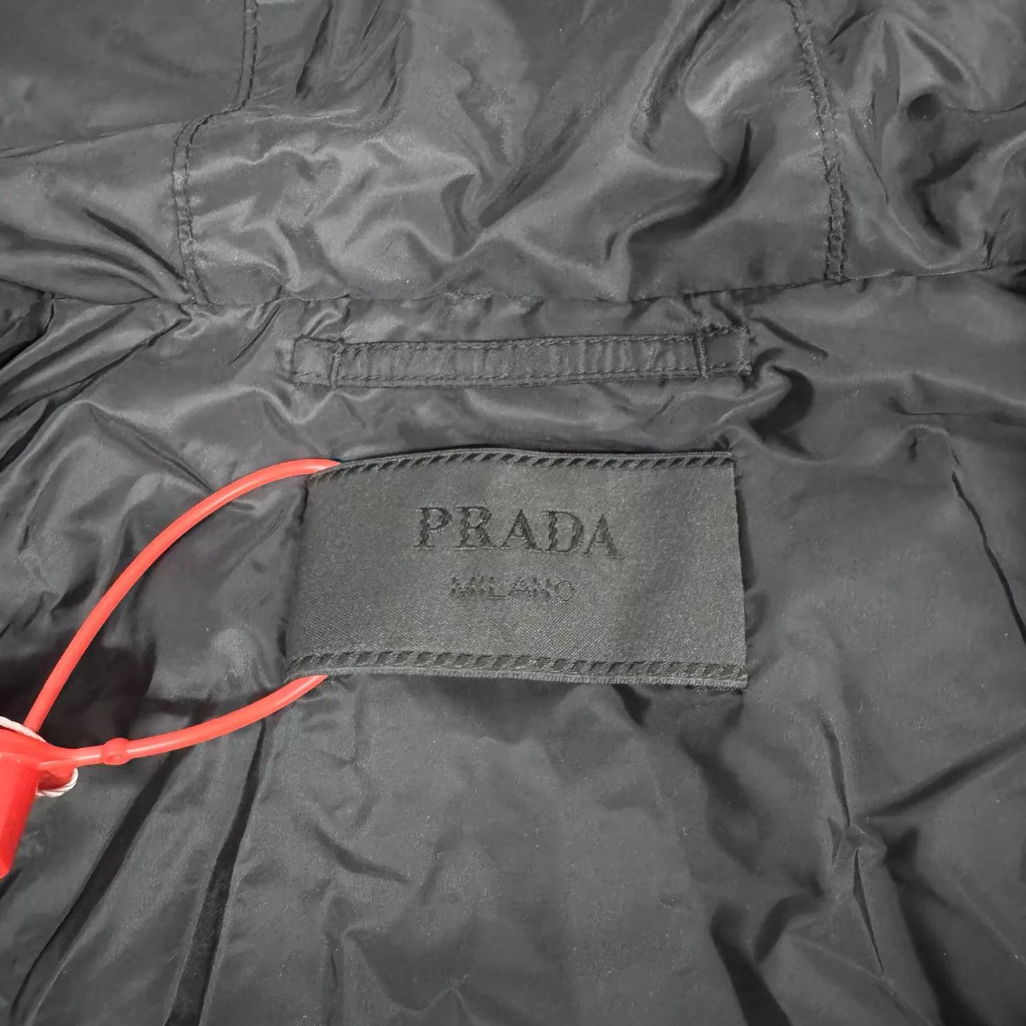 Prada Prada Wine Red Hooded W/P Windproof Jacket 48 Size US M / EU 48-50 / 2 - 6 Thumbnail